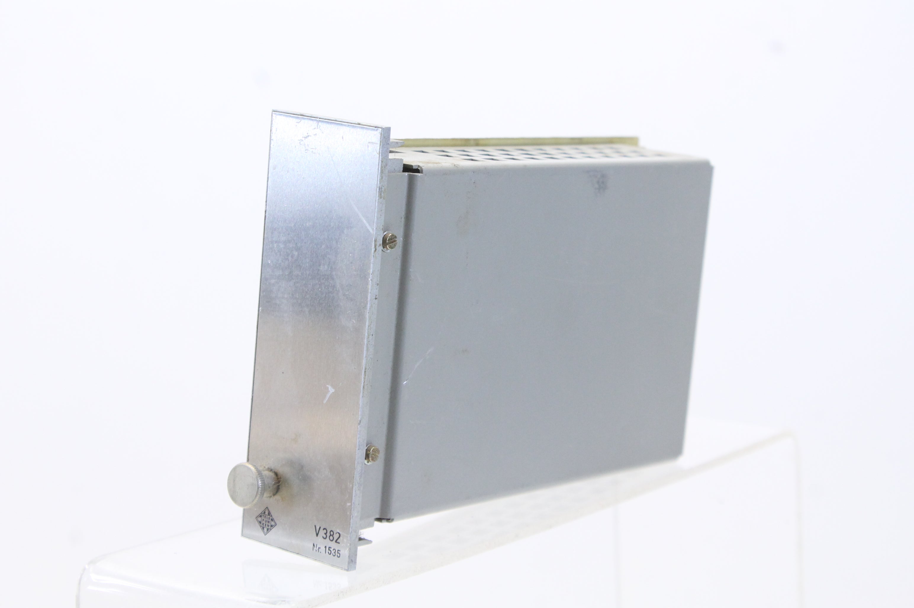 Telefunken V382 Line Distribution Amplifier
