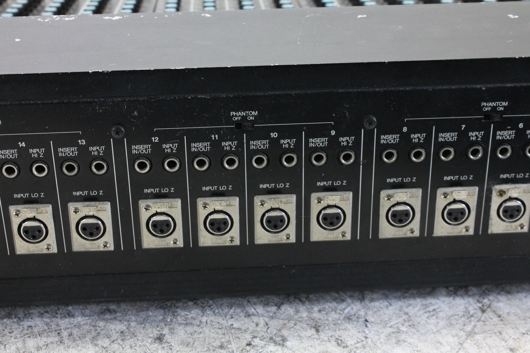 Yamaha 2408M 24 channel monitor mixing console