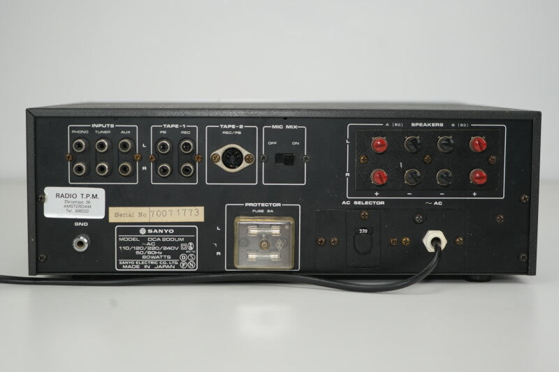 Sanyo DCA-200UM - Stereo versterker met hoofdtelefooningang