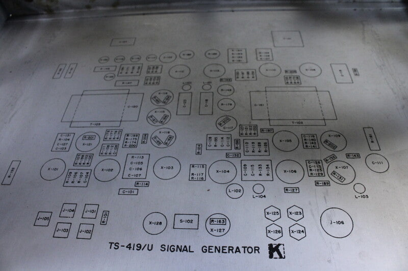 Signal Corps TS-419/U Signal Generator (no.1)