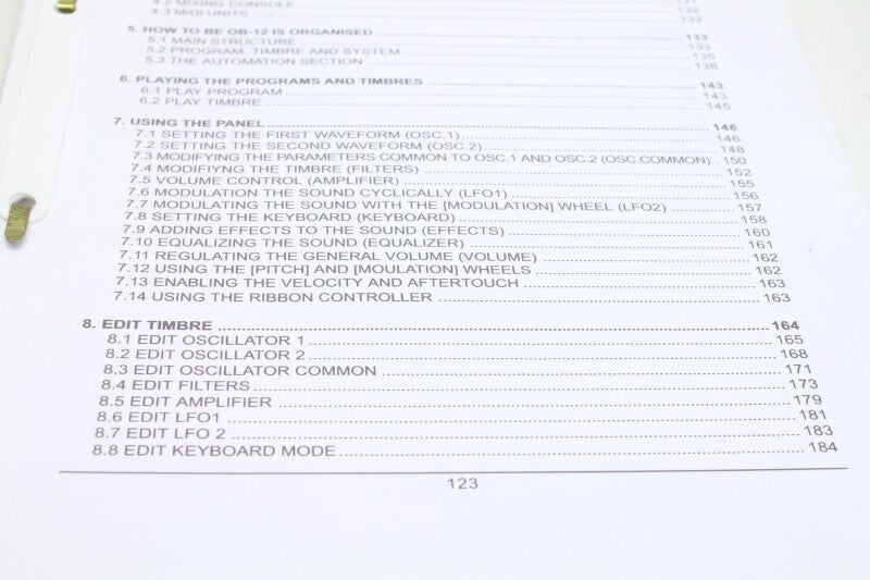 Studer Oberheim OB12 synthesizer manual (copy)