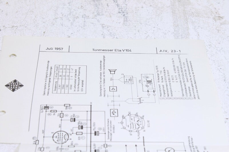 Telefunken Original V104 Tonmesser Schematics
