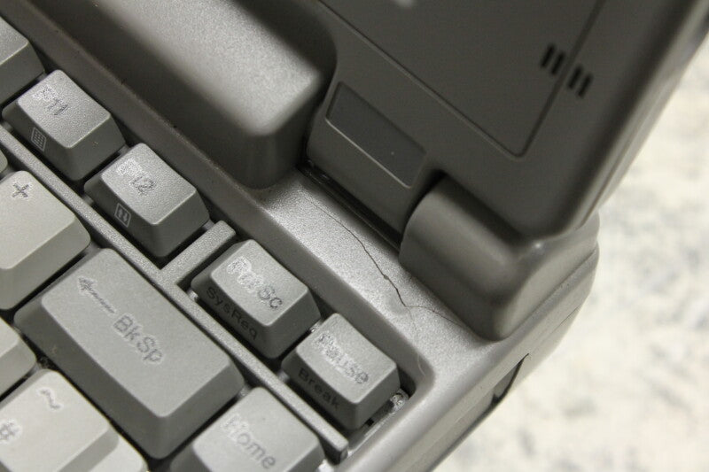 Toshiba T2150CDS laptop 1995 / RARE
