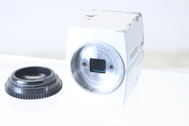 Toshiba 3CCD Camera - Camera Body Without Lens (No.1)