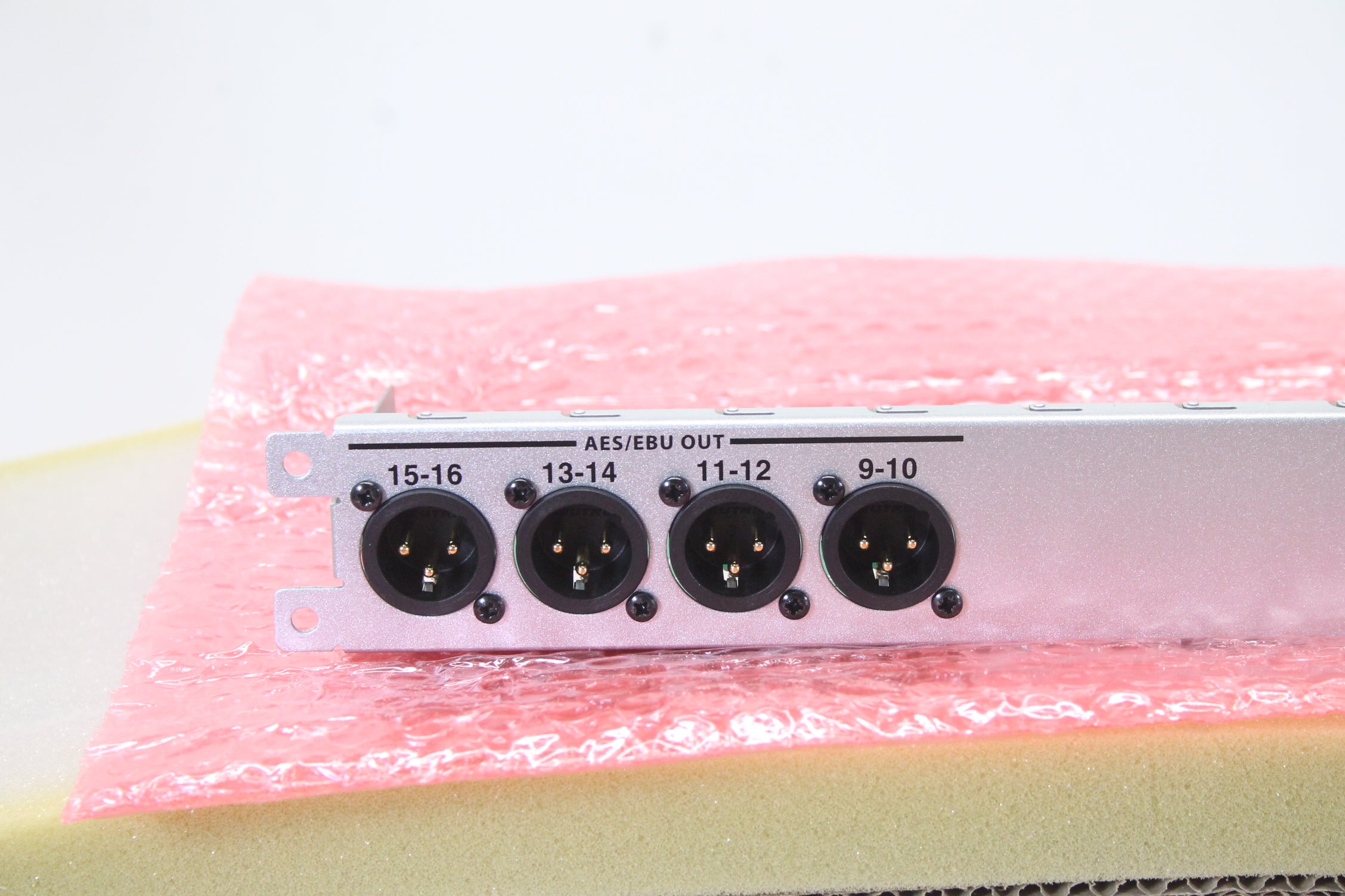 Soundcraft A947.043700SP - Lijnuitgang en AES/EBU-uitgangskaart voor compacte stagebox