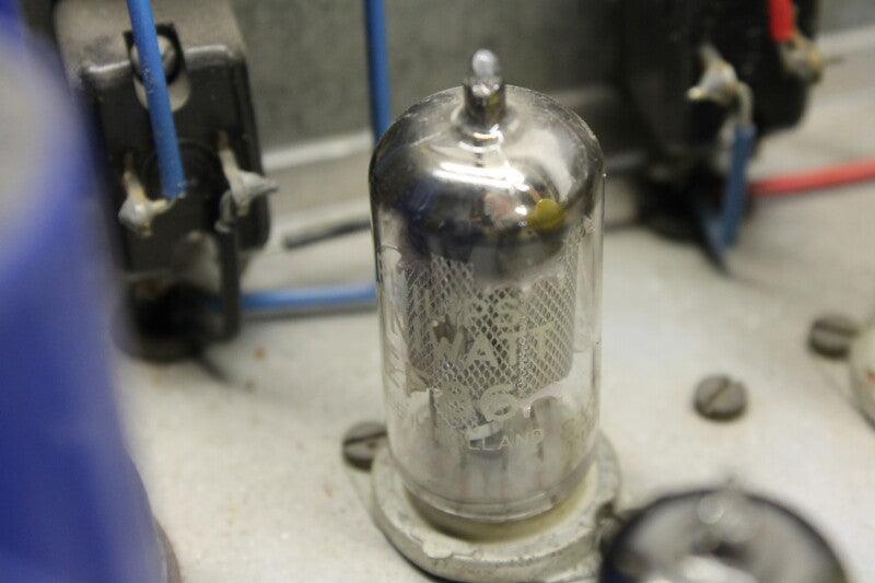 Unknown 220v to 310v & 145v transformer with Philips EL86/EF86/85A2/AZ41 tubes