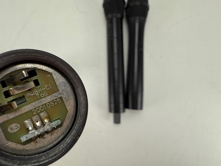 Unknown Lot with 3x various brands Cardioid wireless Microphones - Sold as is!