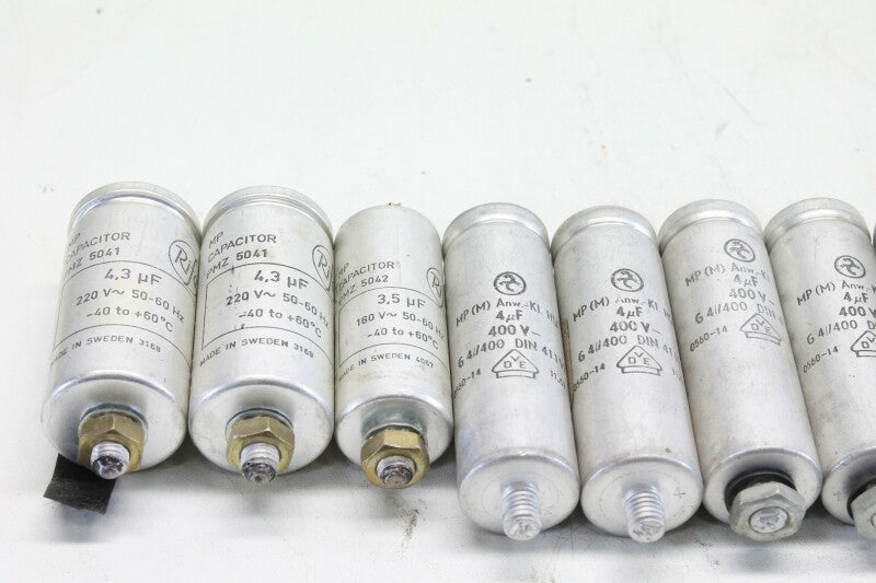 Unknown Lot with capacitors with different values (see pictures for details) (No.2)
