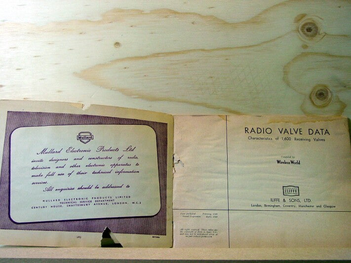 Unknown Radio Valve Data - Wireless World, 1949