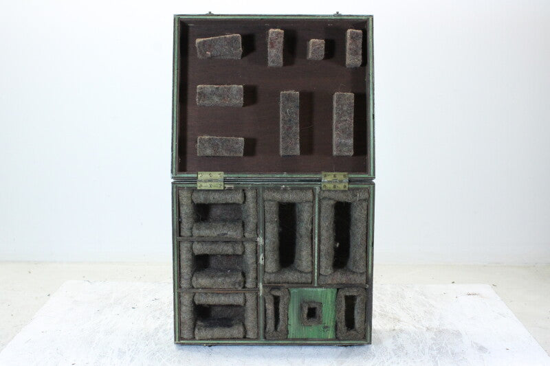 Unknown U.S. Army Empty Case Spare Parts No. 42 ZD.00325