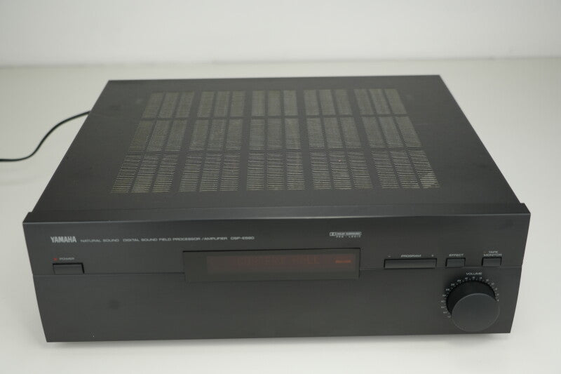 Yamaha DSP-E580 - Digital Sound Processor / Amplifier