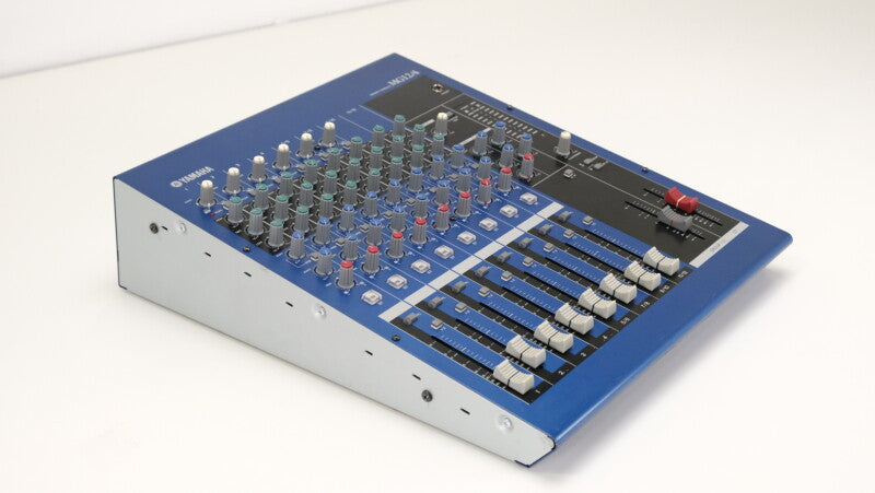 Yamaha MG12/4 - 8-kanaals mixer in doos