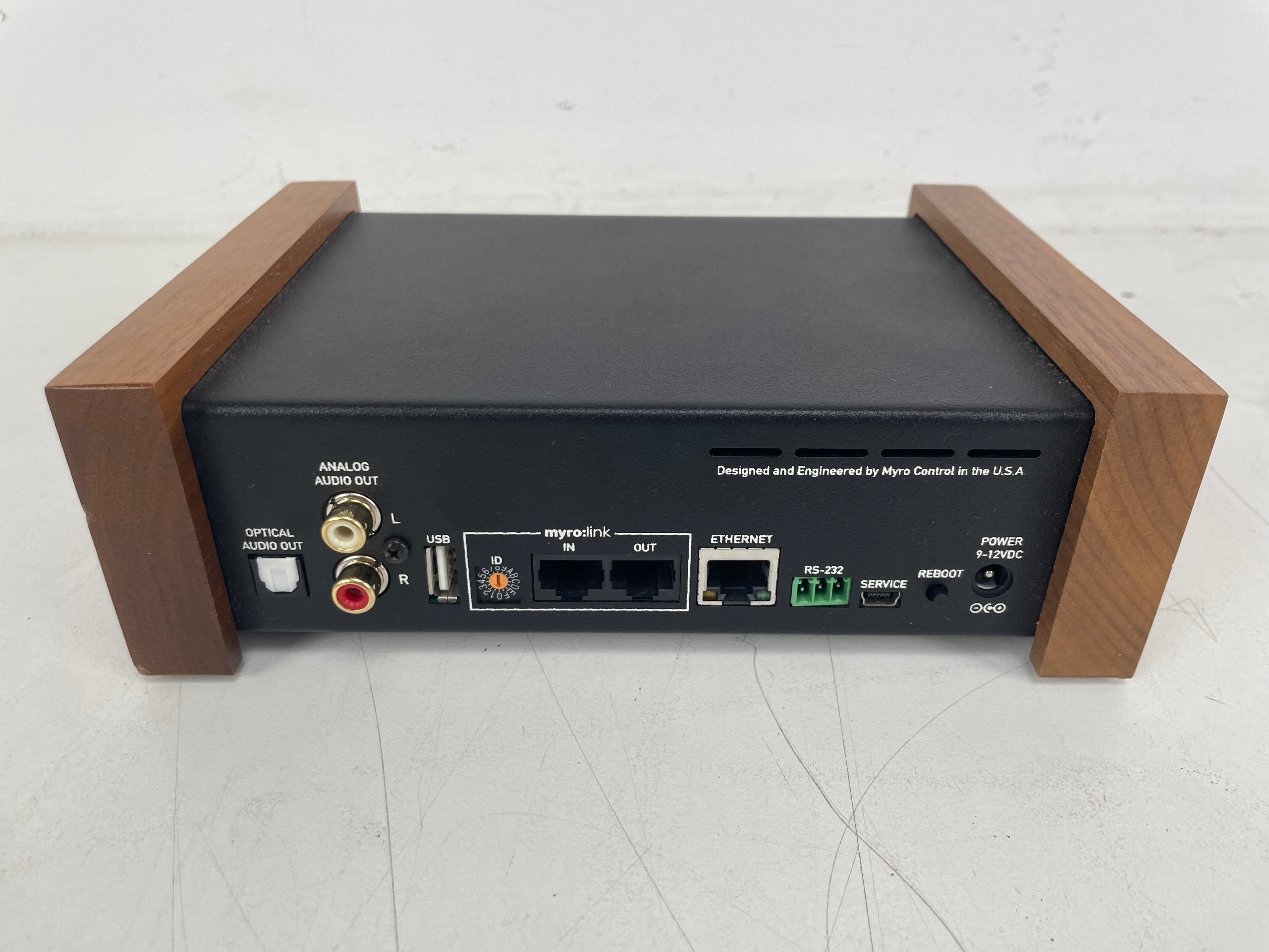 My:ro Control - Air - Airplay Audio Streamer - Inc. Original Box/Adapter/Manual/Accesoires