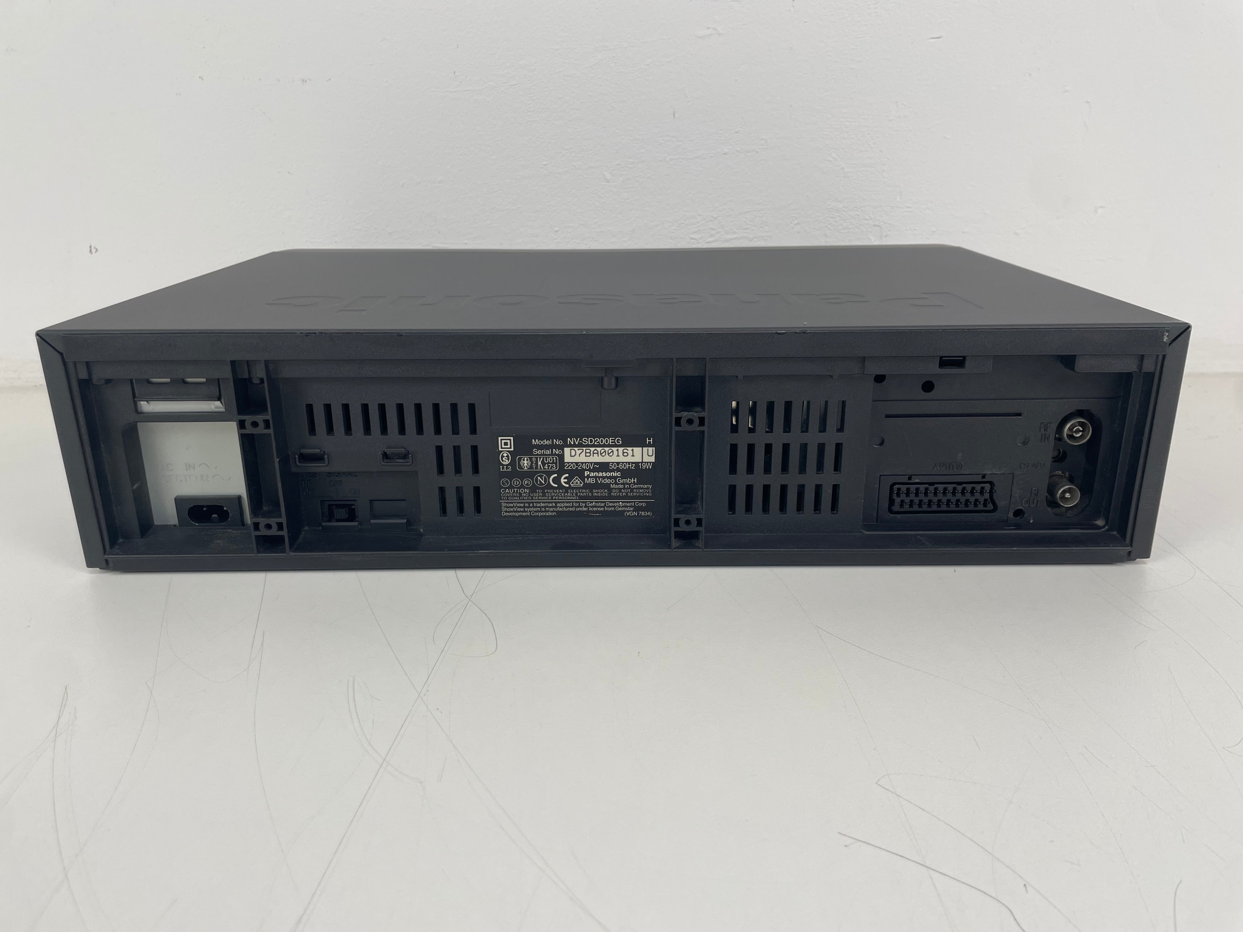 Panasonic - NV-SD200 - Video Cassette Recorder - VHS