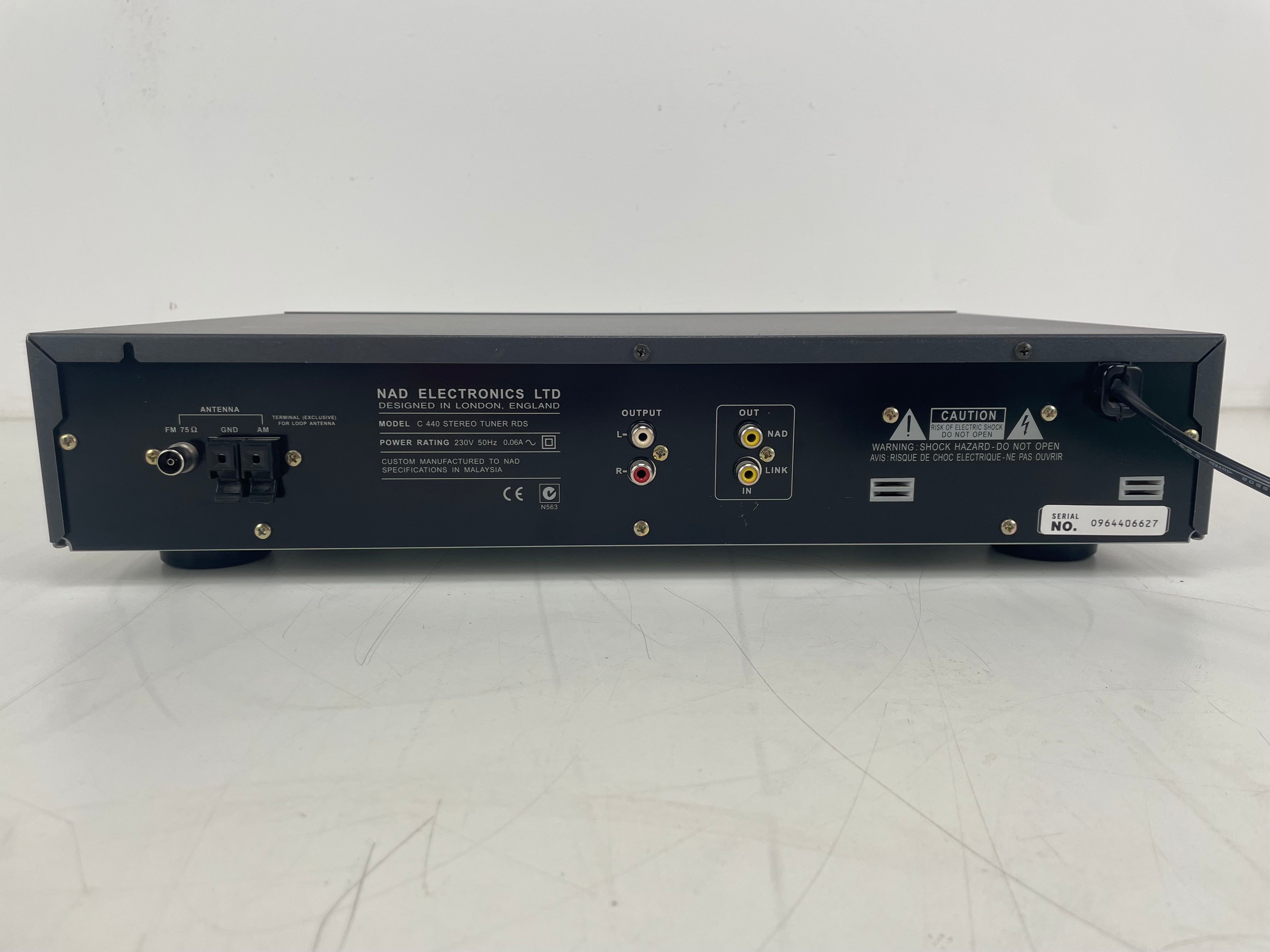 NAD - C440 - RDS Stereo Tuner - Inc. Manual