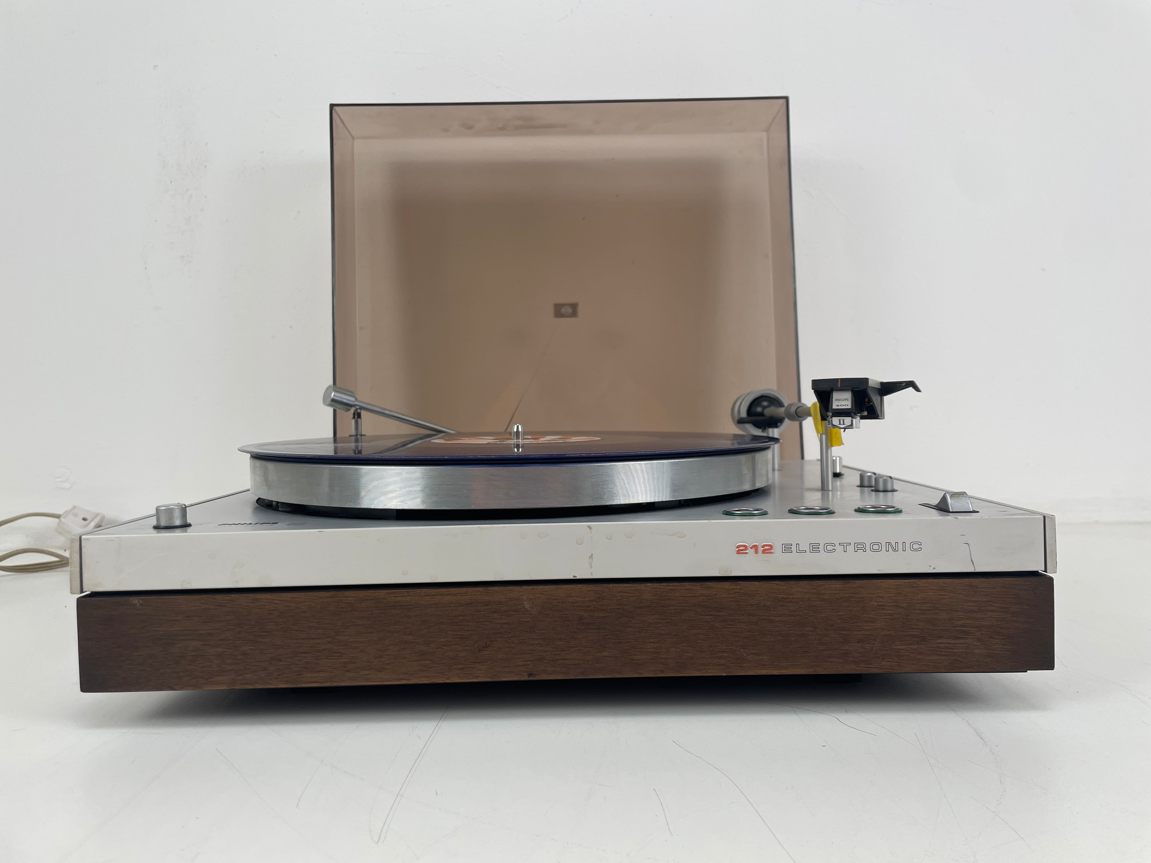 Philips - 212 Platenspeler - Riemaandrijving + Discofoonborstel