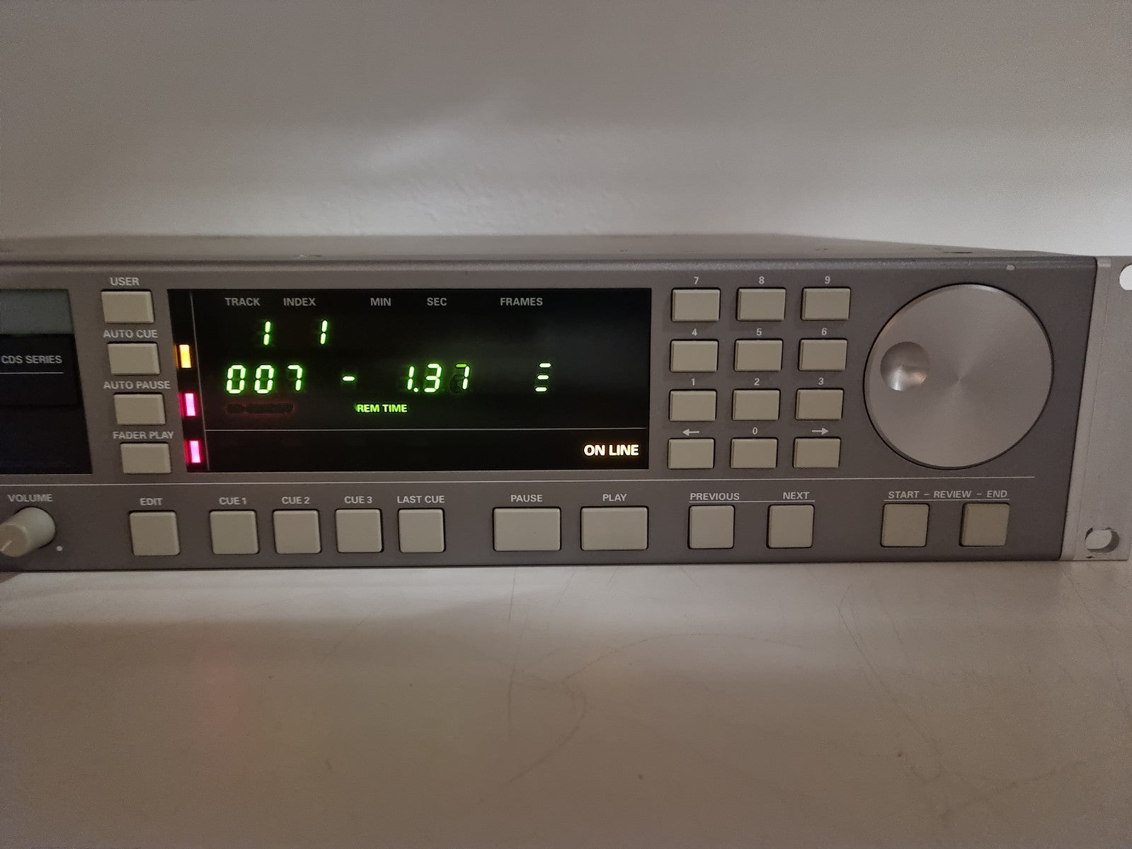 Studer D731 CD Player -  CDS Series - TDA1541A-S1 DAC-  Professional