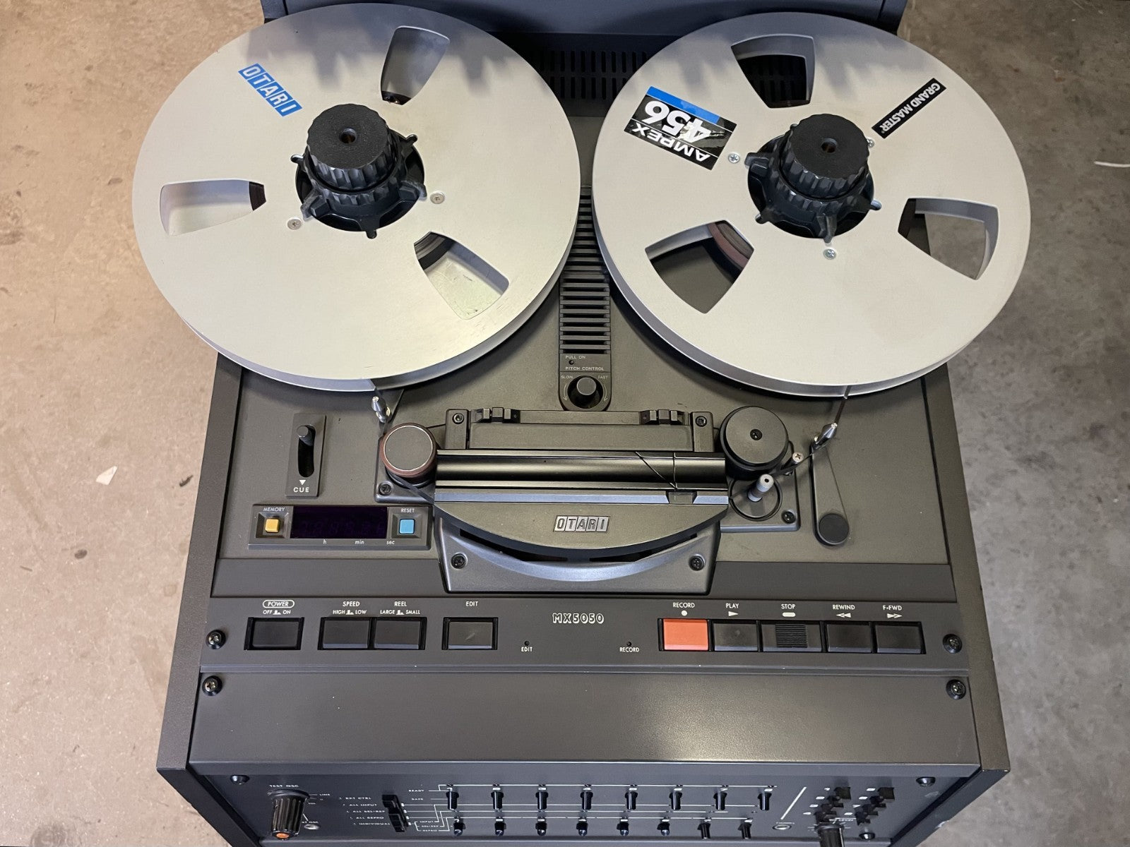 Otrai MX-5050 - 1/2'' 8 Track Recorder – With 4× dbx 150X - Console version