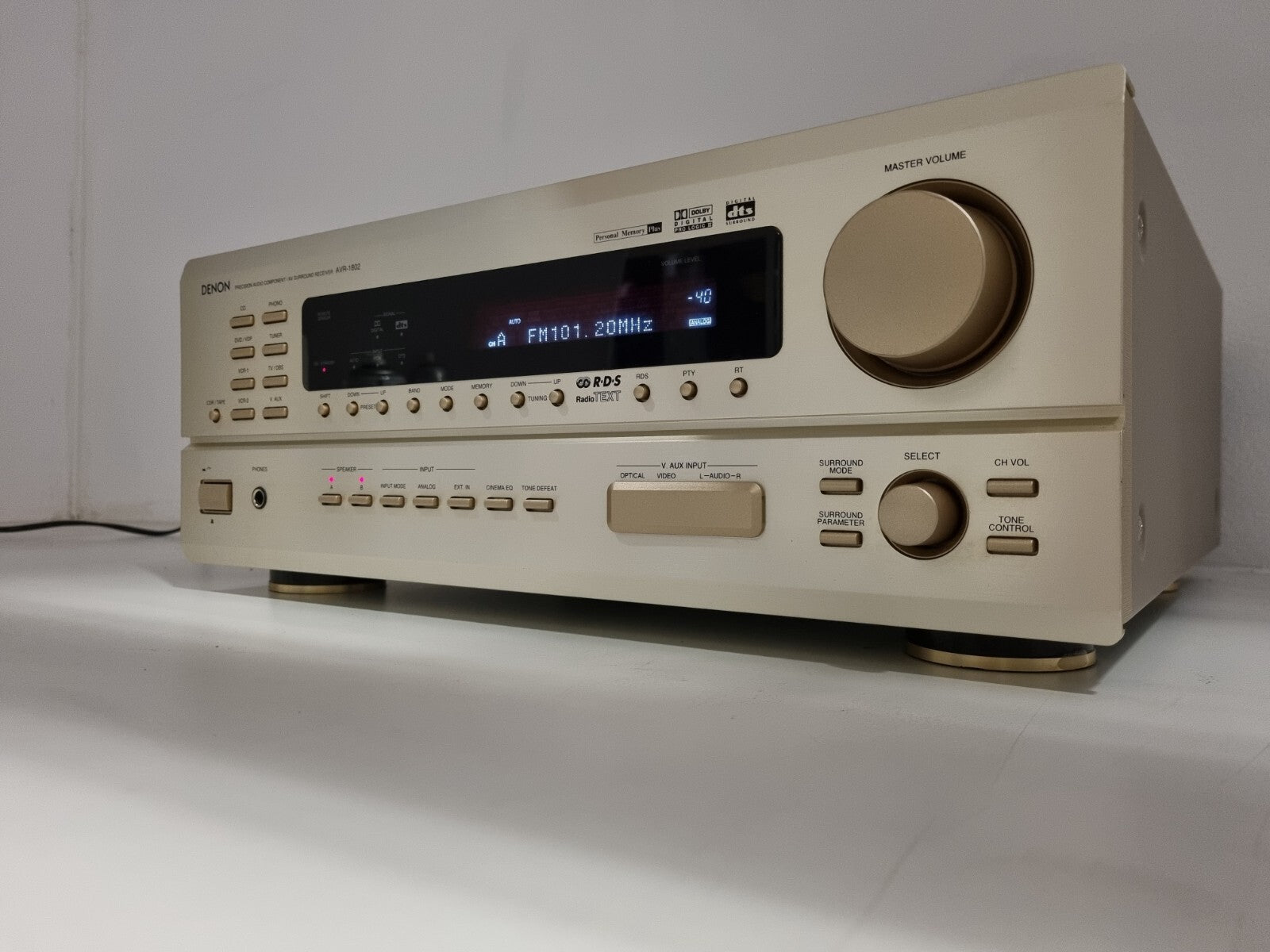 Denon AVR-1802 5.1 Stereo Receiver - Champagne