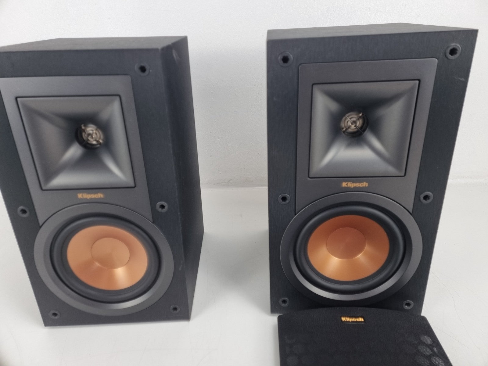 Klipsch R-15M boekenplankspeakers