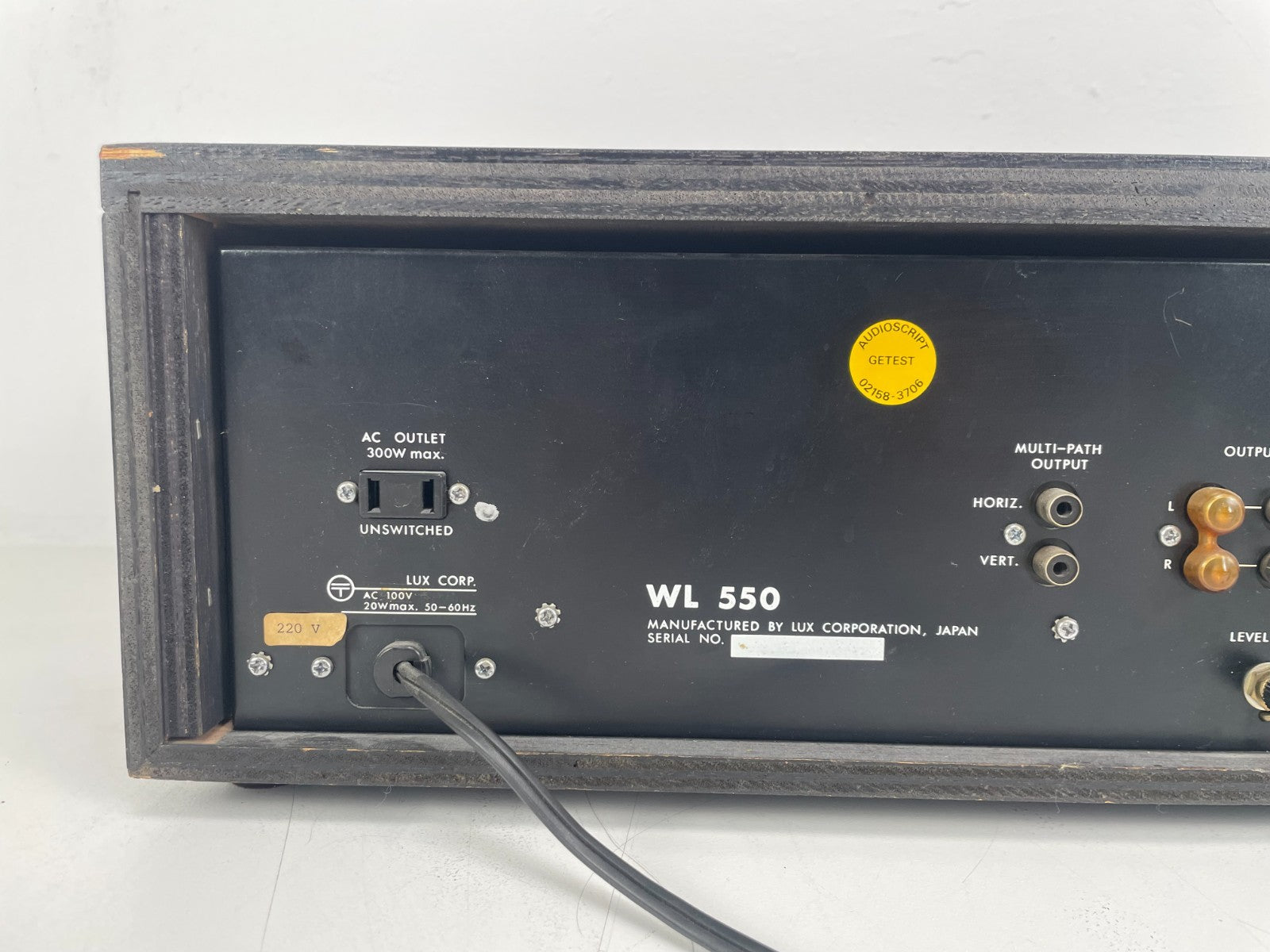 Luxman WL-550 Tuner – Serviced – US Plug / 220V – With Manual