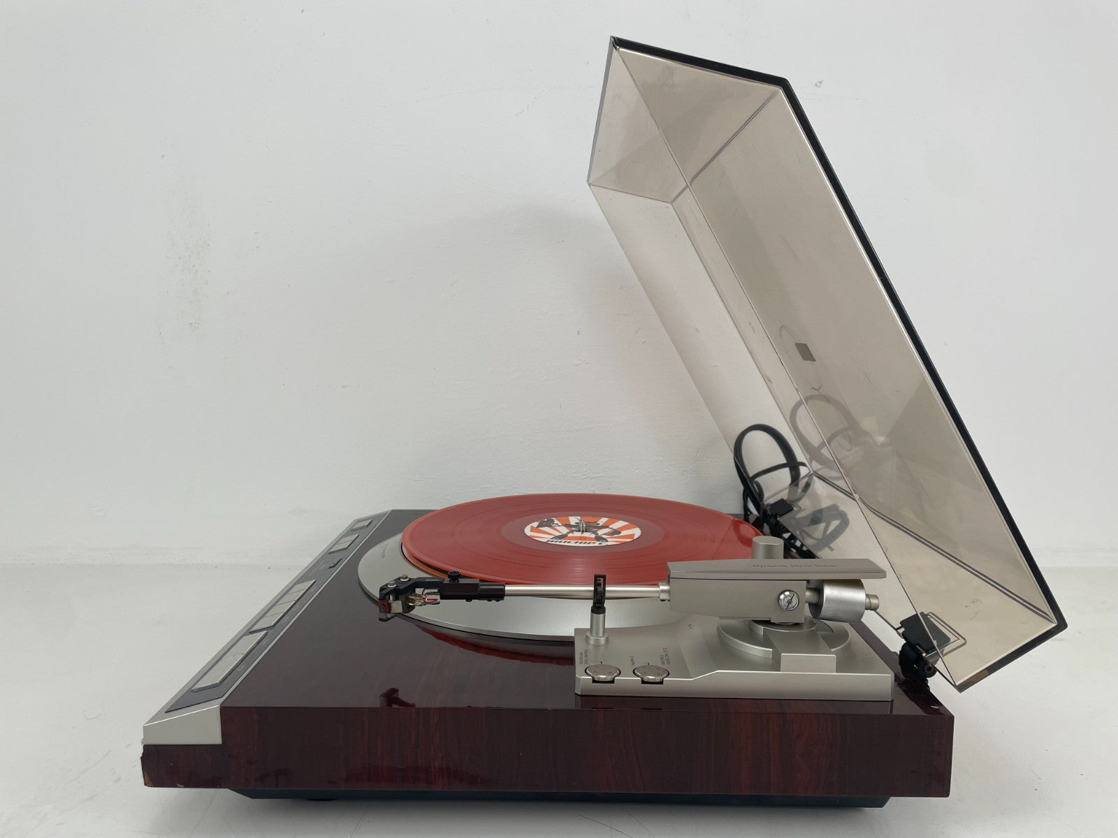 Denon DP-65F Fully Automatic Turntable –  110V!