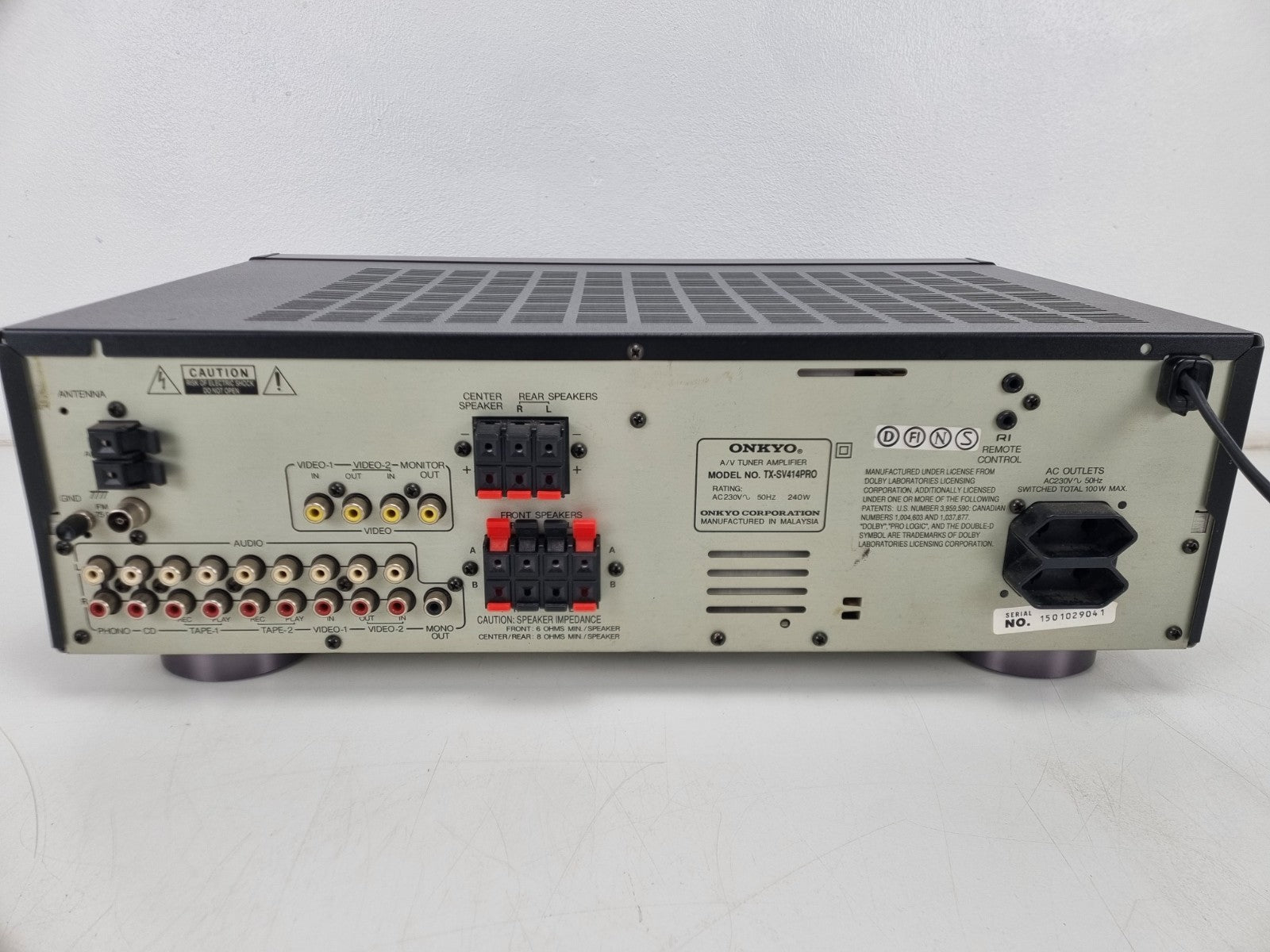 Sony STR-AV220 - FM Stereo/FM-AM Receiver