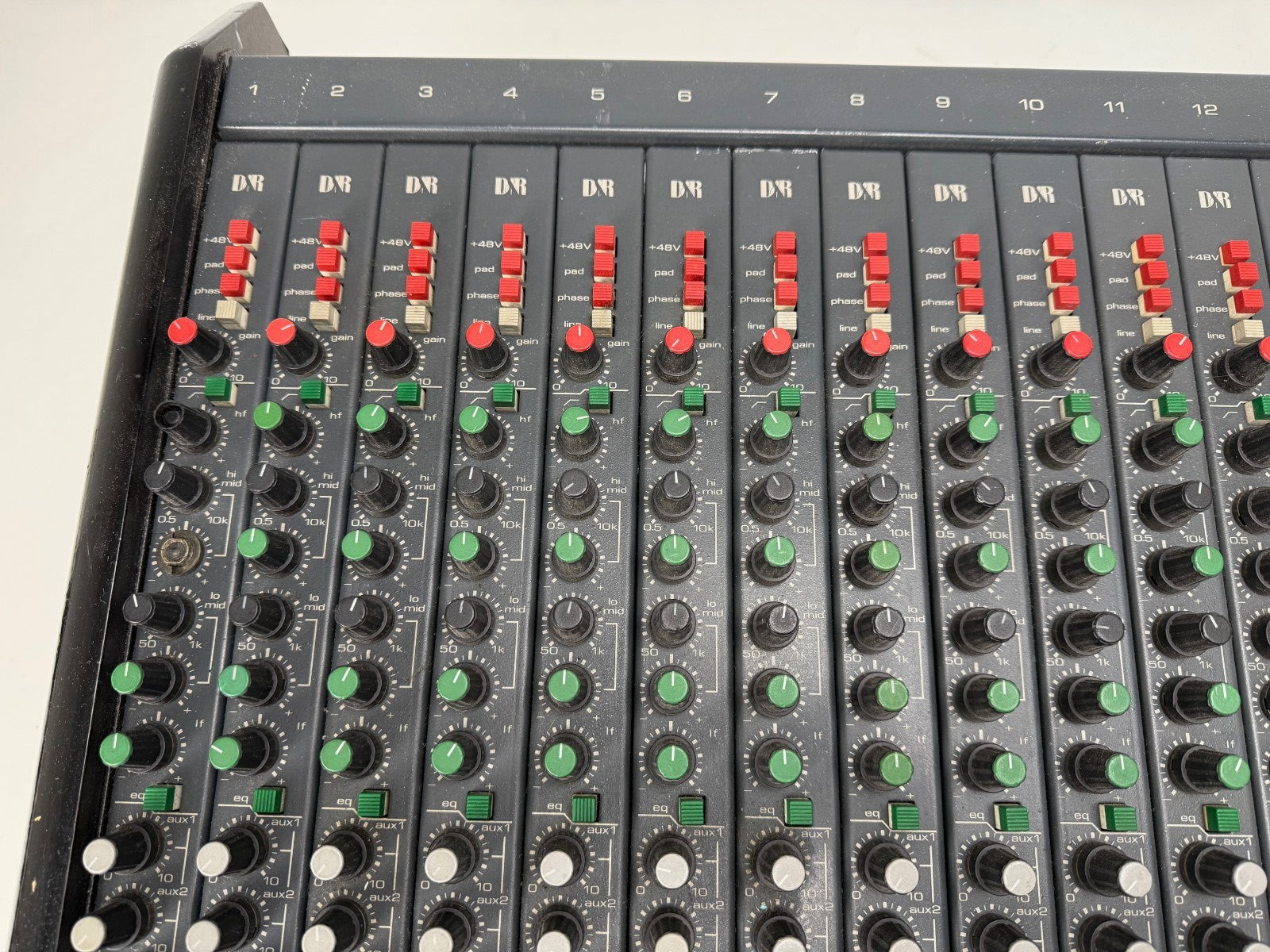 D&R Stylyx Modular Analog Mixer 16-4-2 - Inc. PSU
