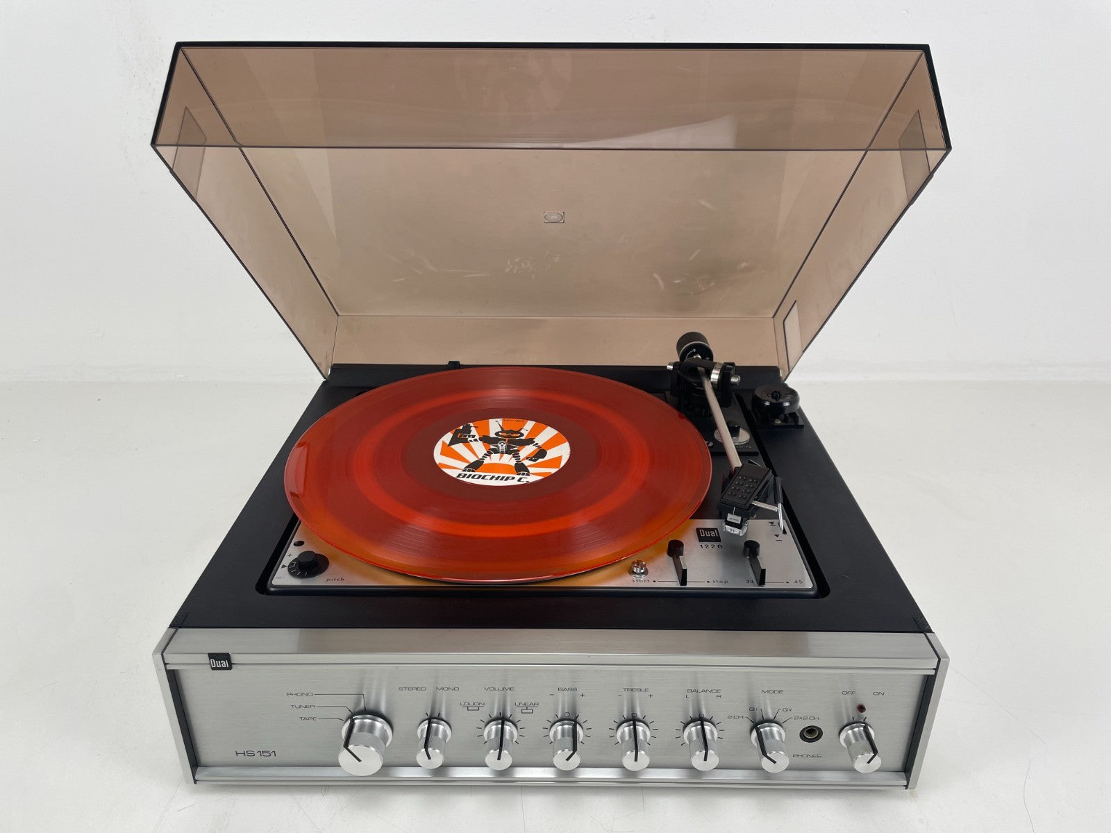 Dual HS151 Turntable/Receiver Combo with Philips Cartridge