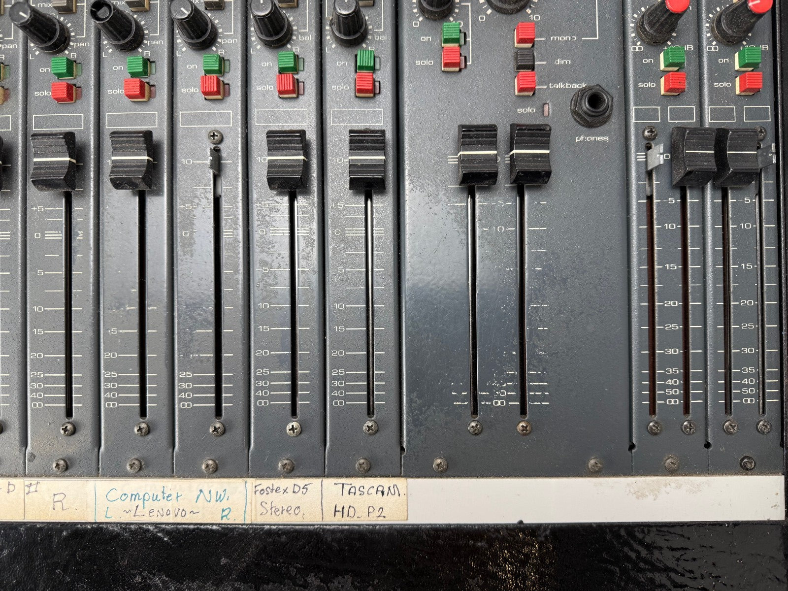 D&R Stylyx Modular Analog Mixer 16-4-2 - Inc. PSU