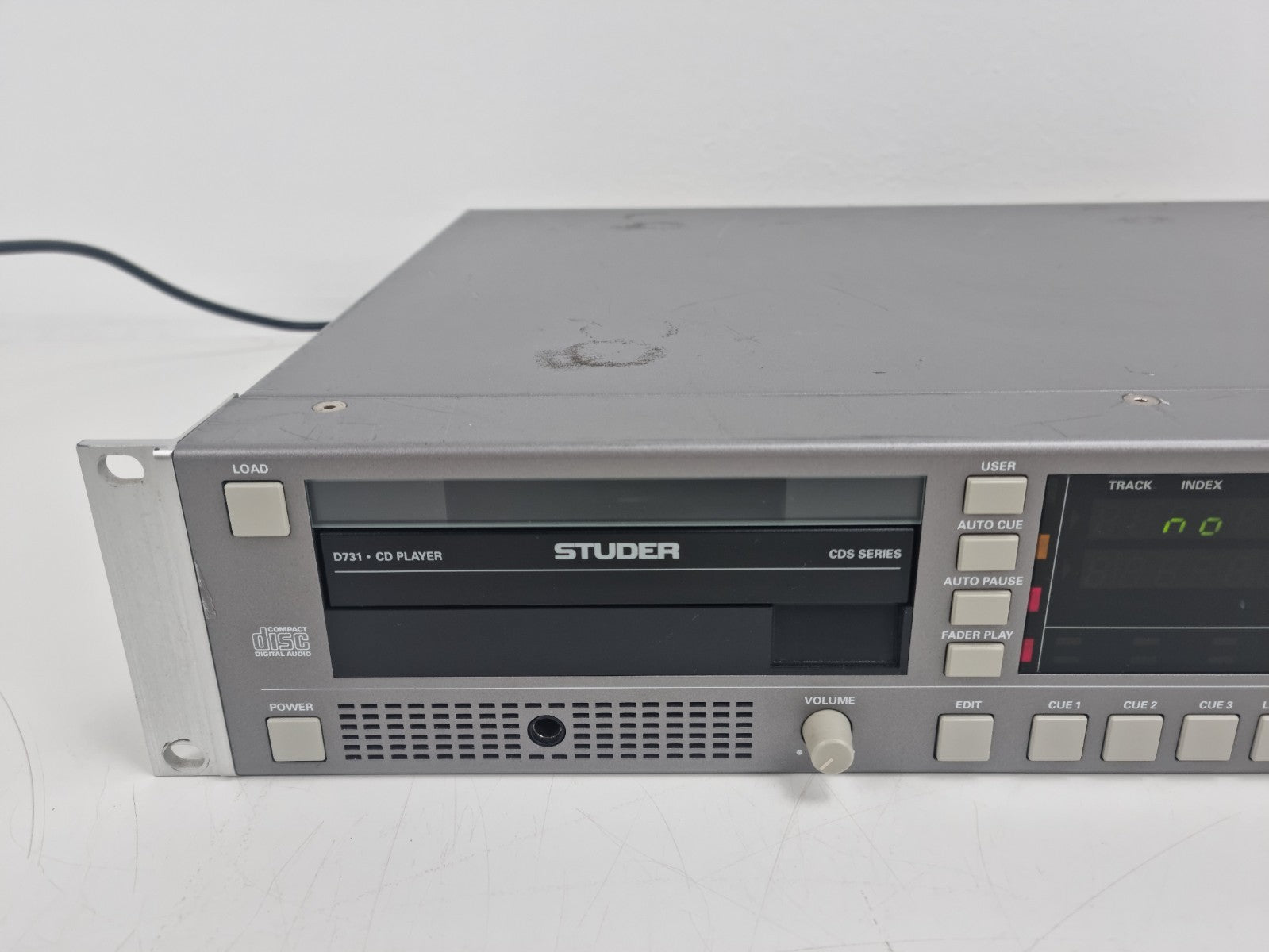 Studer D731 CD Player -  CDS Series - TDA1541A-S1 DAC-  Professional