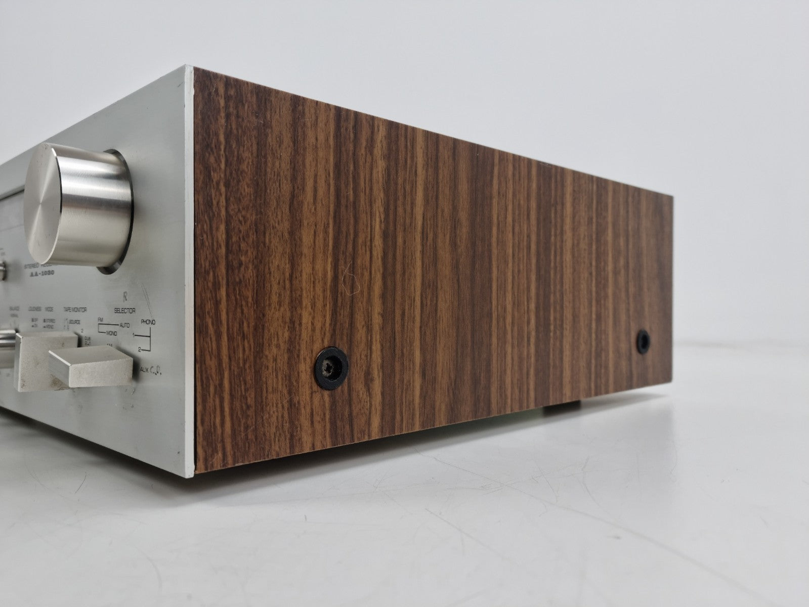 Akai AA 1030 Stereo Receiver - 30 watts per channel into 8 ohms