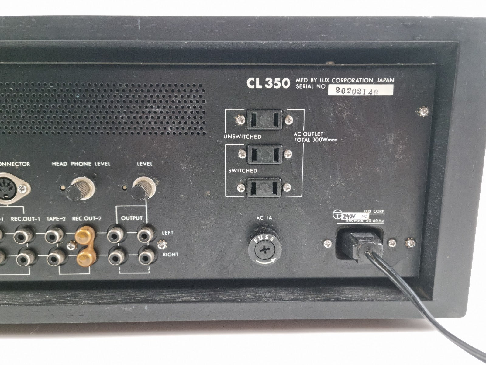 Luxman CL 350 Stereo Control Amplifier - Fully recapped with nichicons