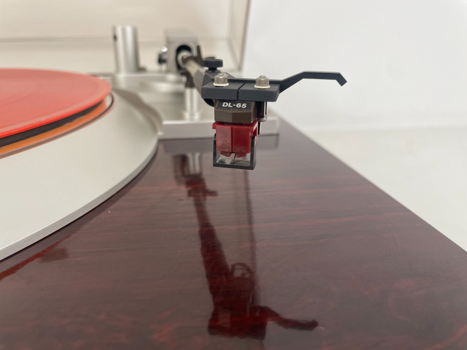 Denon DP-65F Fully Automatic Turntable –  110V!