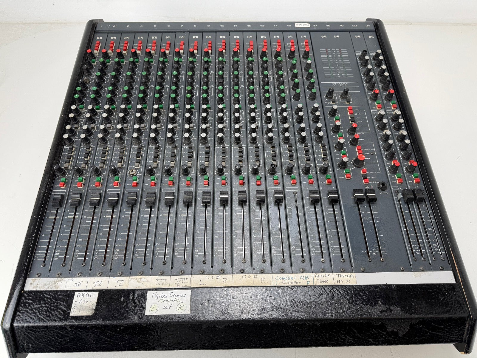 D&R Stylyx Modular Analog Mixer 16-4-2 - Inc. PSU
