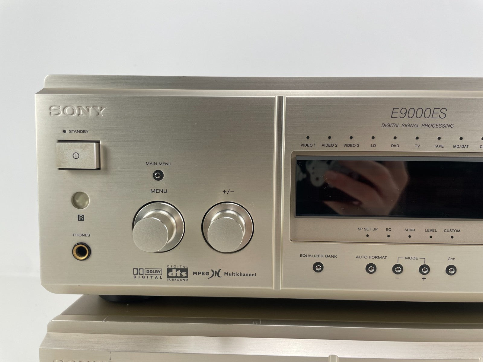 Sony N9000ES Power Amp + E9000ES ES Processor – Champagne  + Remote