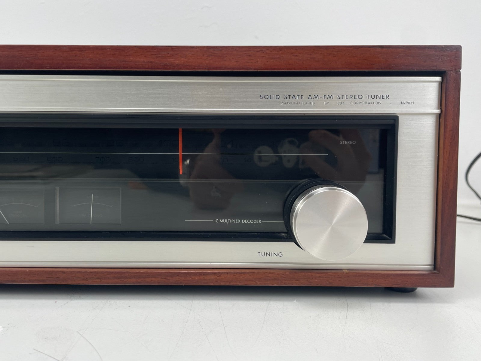 Luxman WL-550 Tuner – Serviced – US Plug / 220V – With Manual