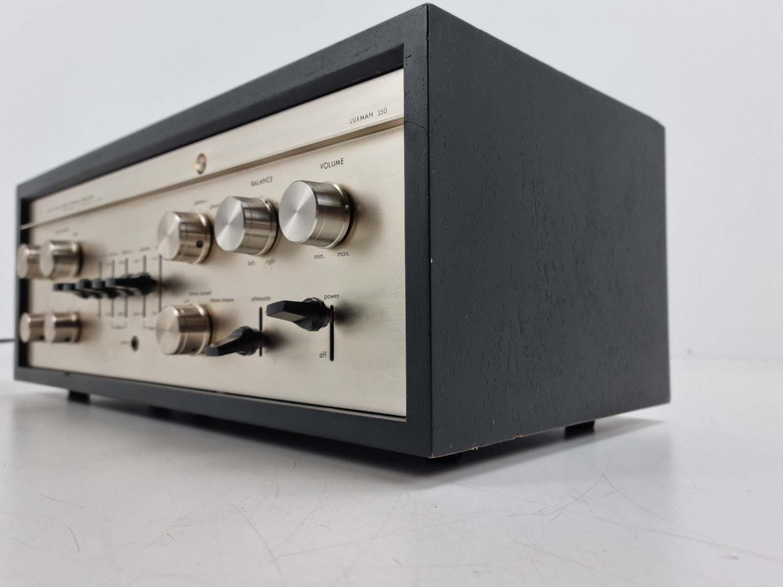Luxman CL 350 Stereo Control Amplifier - Fully recapped with nichicons