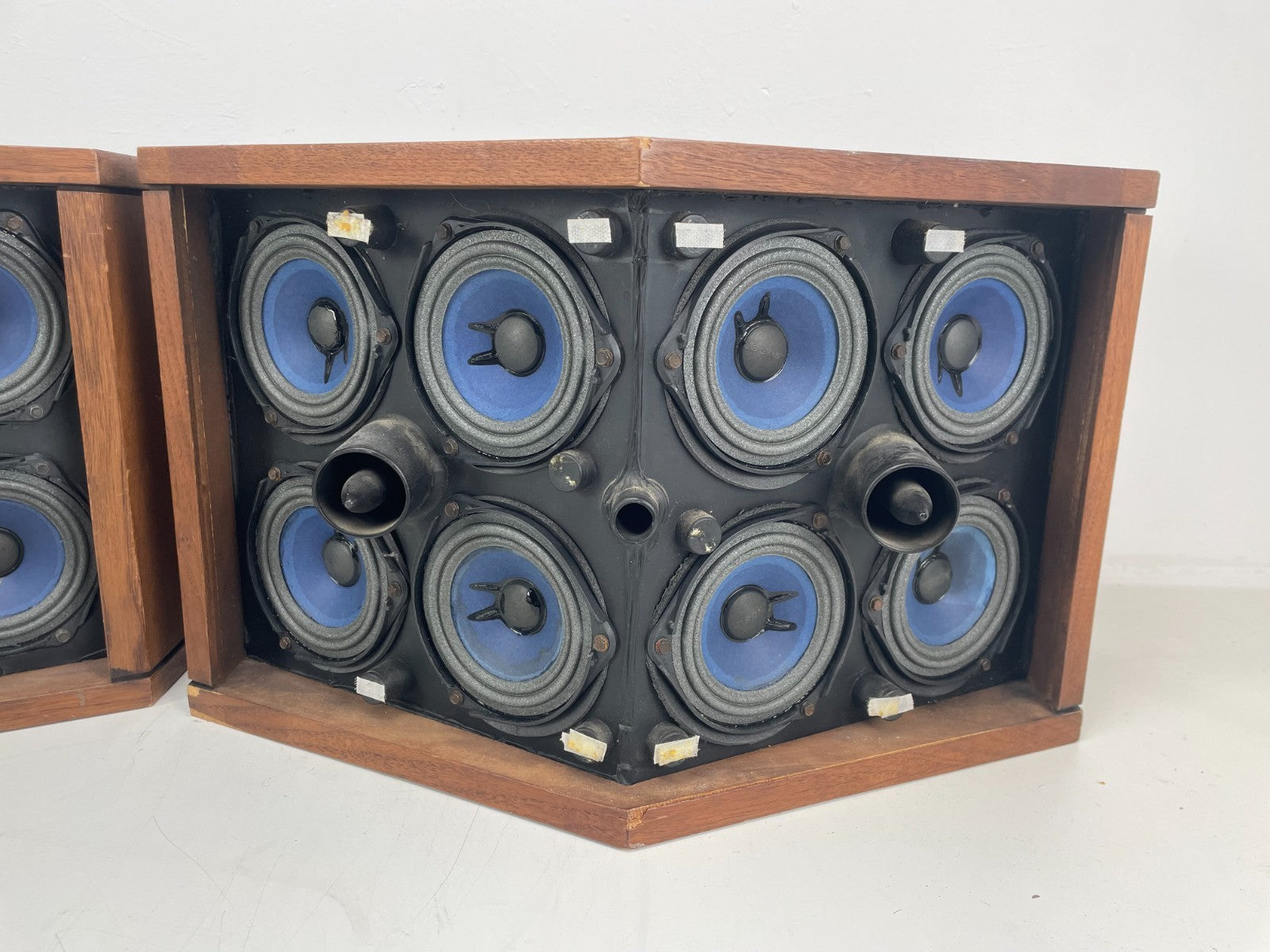 Bose 901 Series IV Speakers Set Of Two - Without EQ
