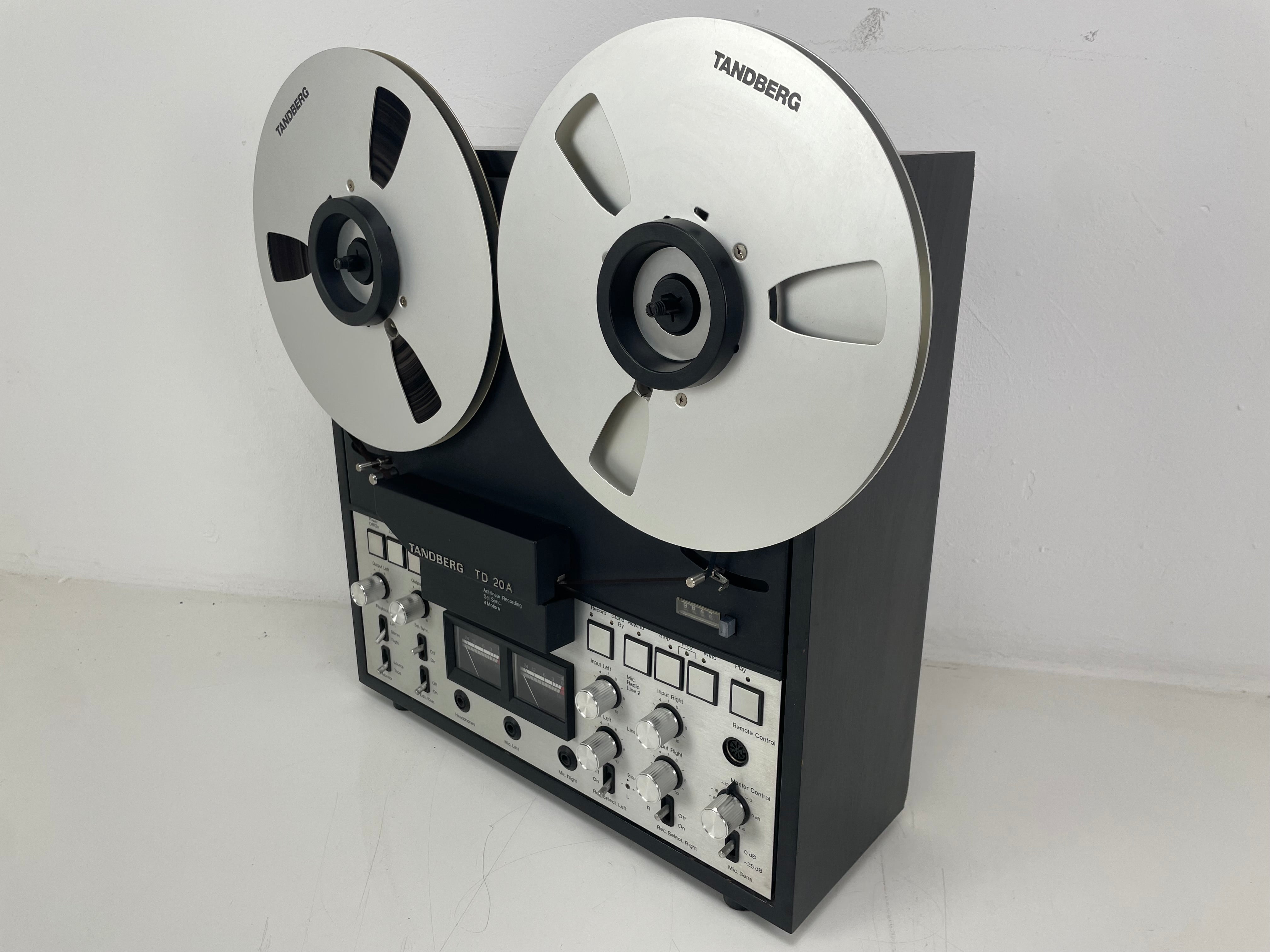 Tandberg - TD 20A - Reel to Reel Recorder - W/ Manual