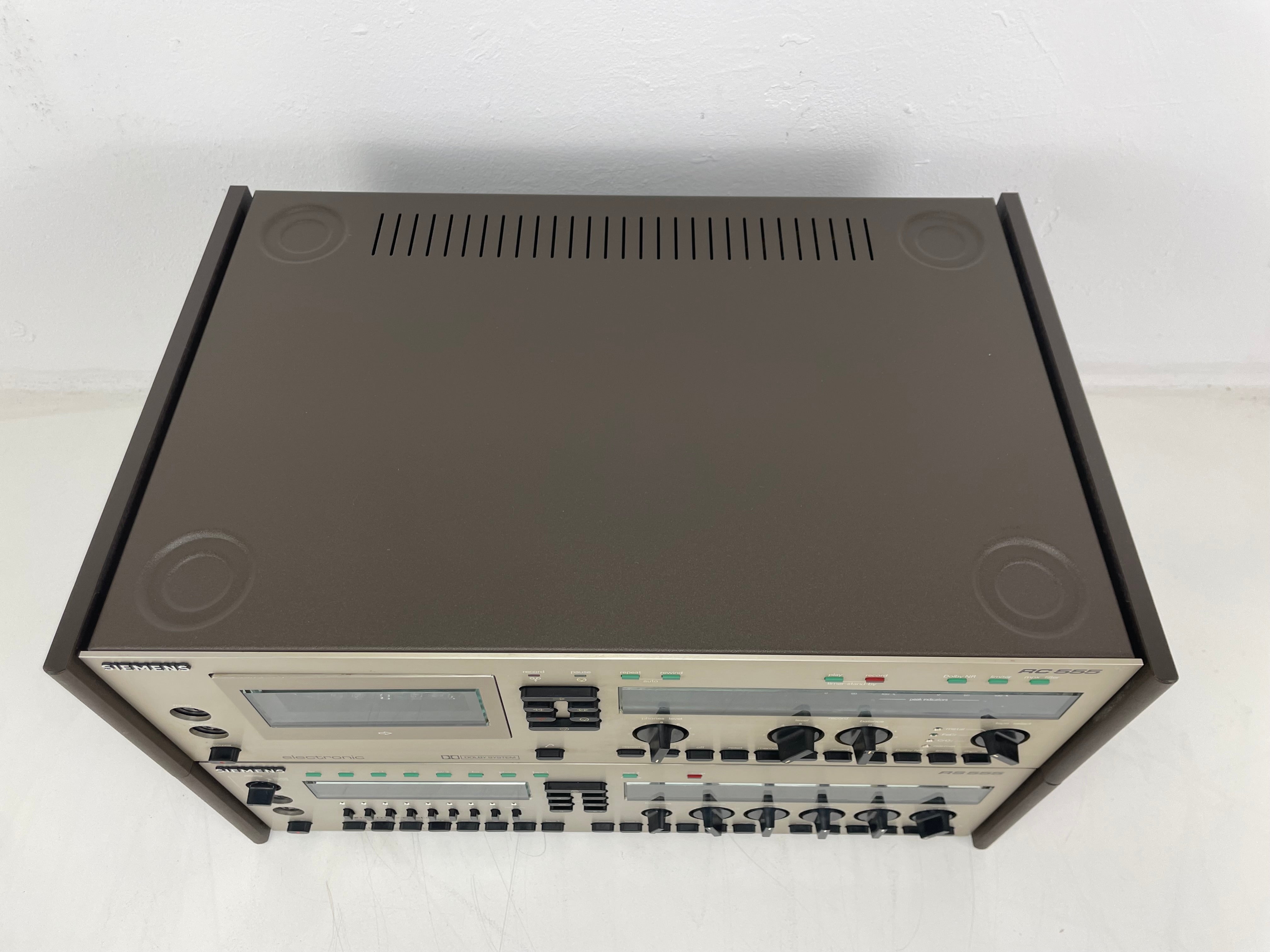 Siemens - RS555/RC555 - Digital syntheziser (FM/AM Receiver) / Electronic (Tape deck)