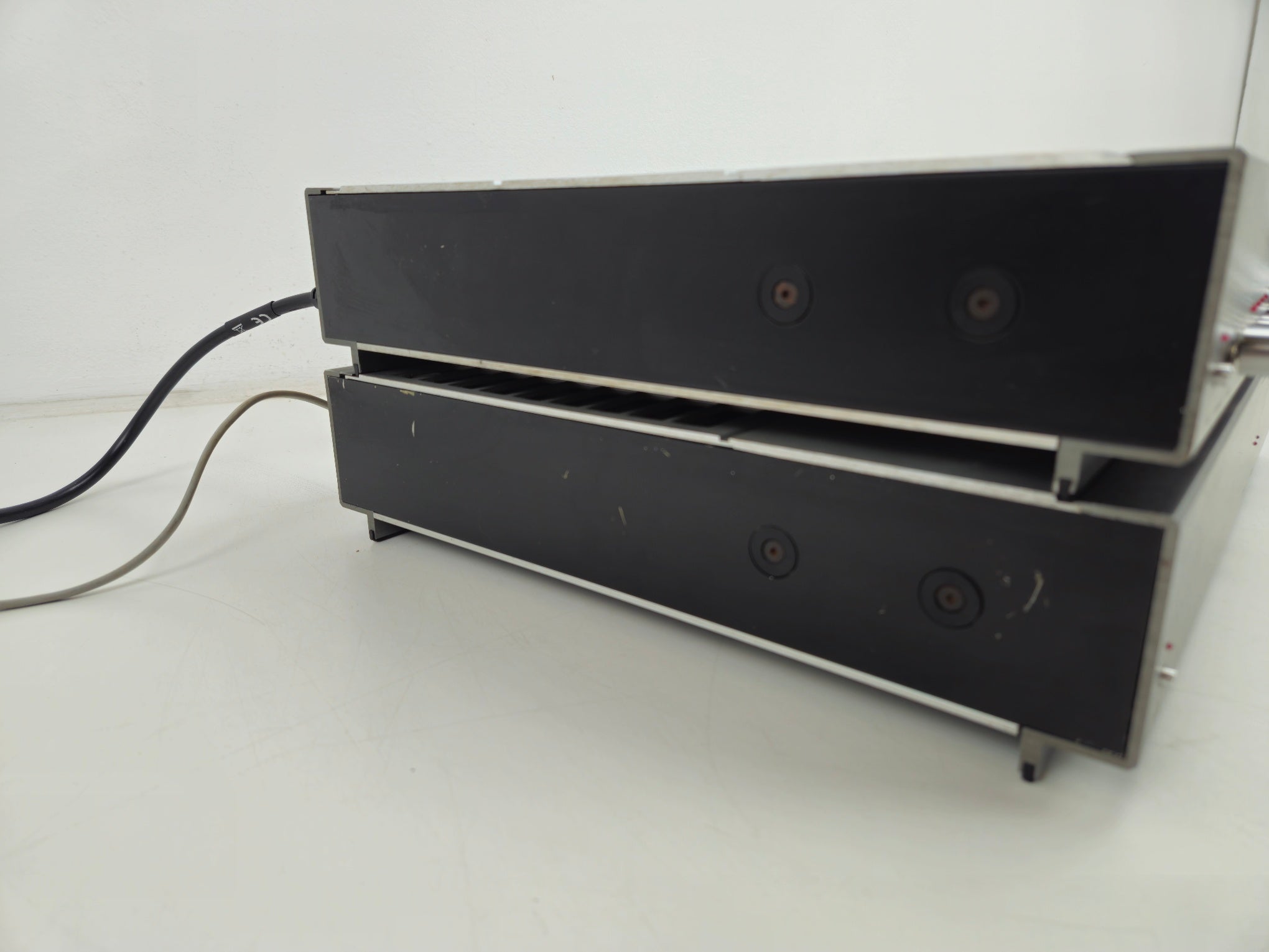 Tandberg - 3002 Control Amplifier - 3003 Power Amplifier - Set - Fully Serviced