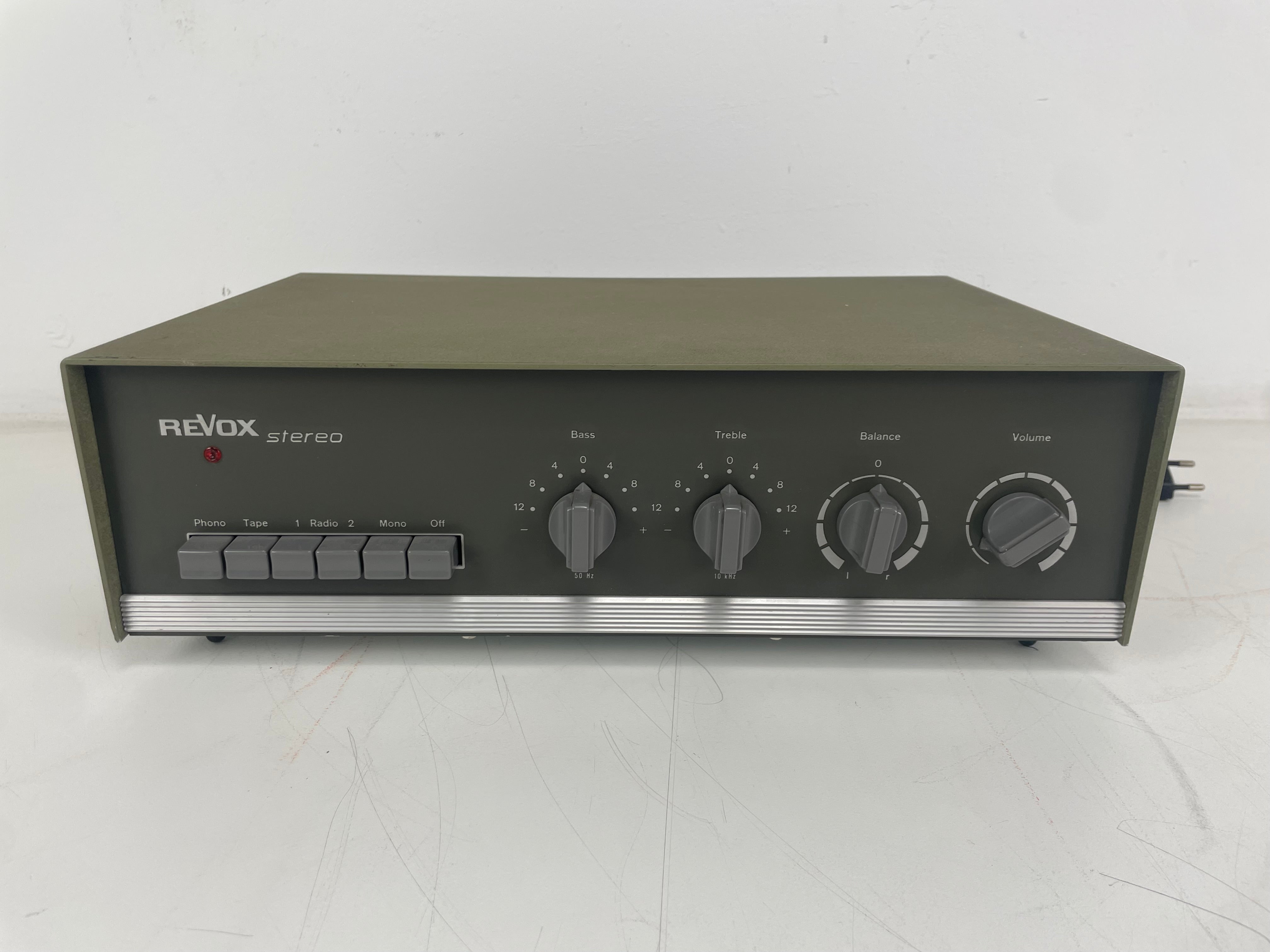 Revox - Modell 40 - Stereo Tube Amplifier - Serviced (Fuse Installed)