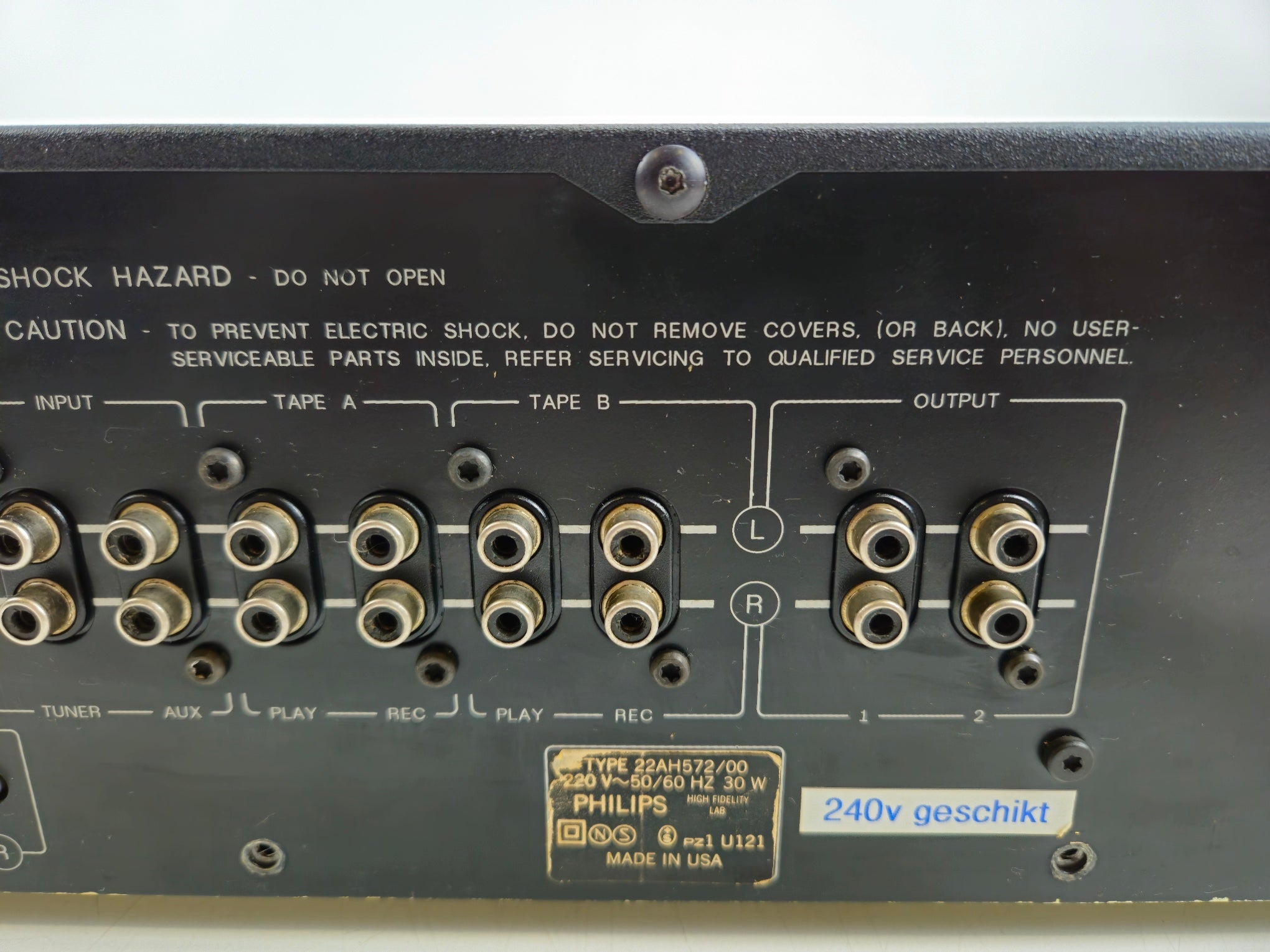 Philips - 572 - Full Function Pre-amplifier - Serviced/Recapped with Nichicons