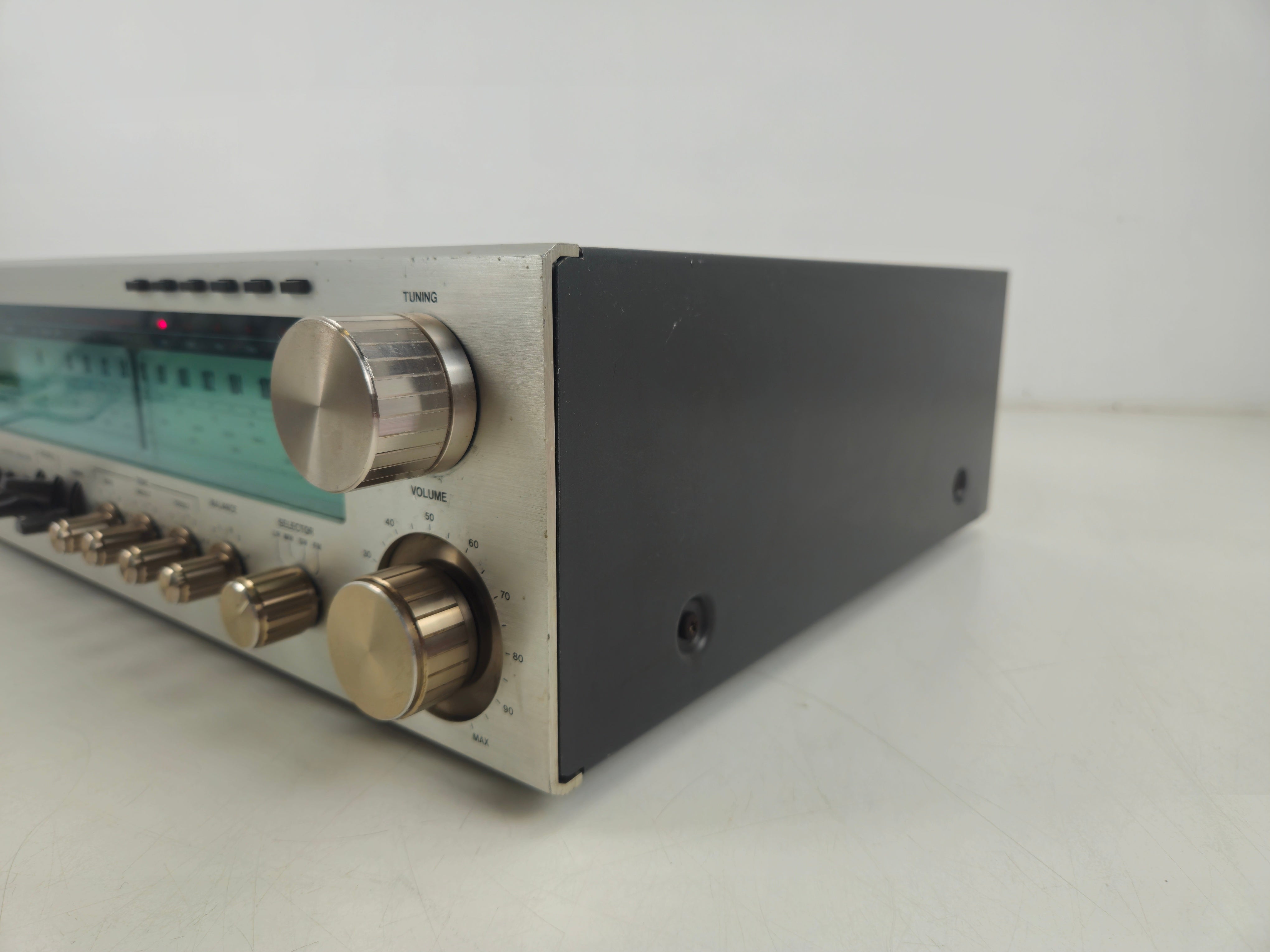 ITT - HIFI 8033 - Stereo Tuner Amplifier
