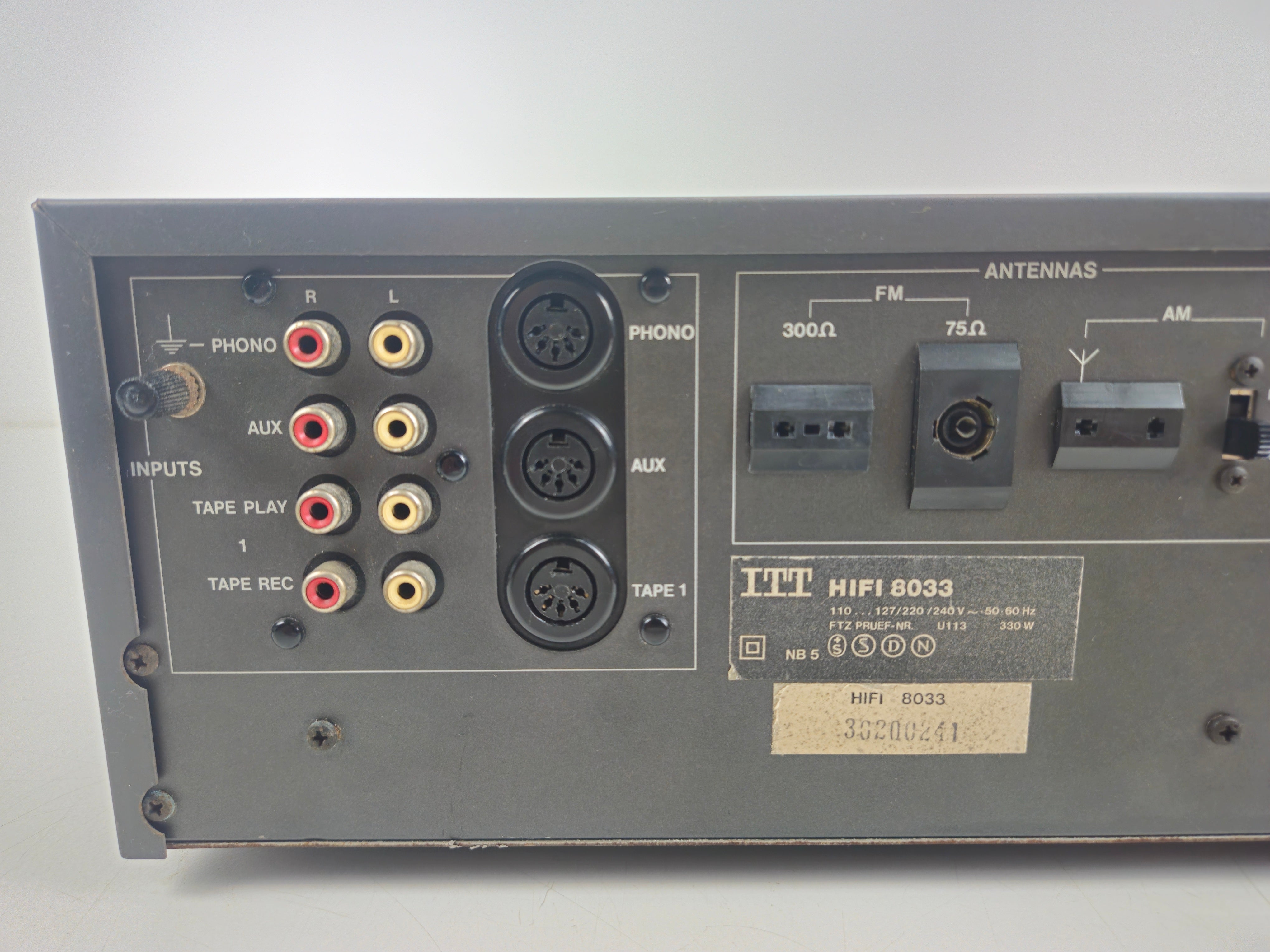 ITT - HIFI 8033 - Stereo Tuner Amplifier