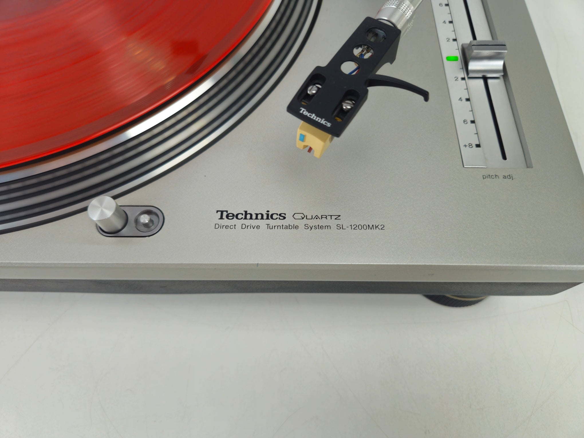 Technics - SL-1200MK2 - Direct-Drive Turntable