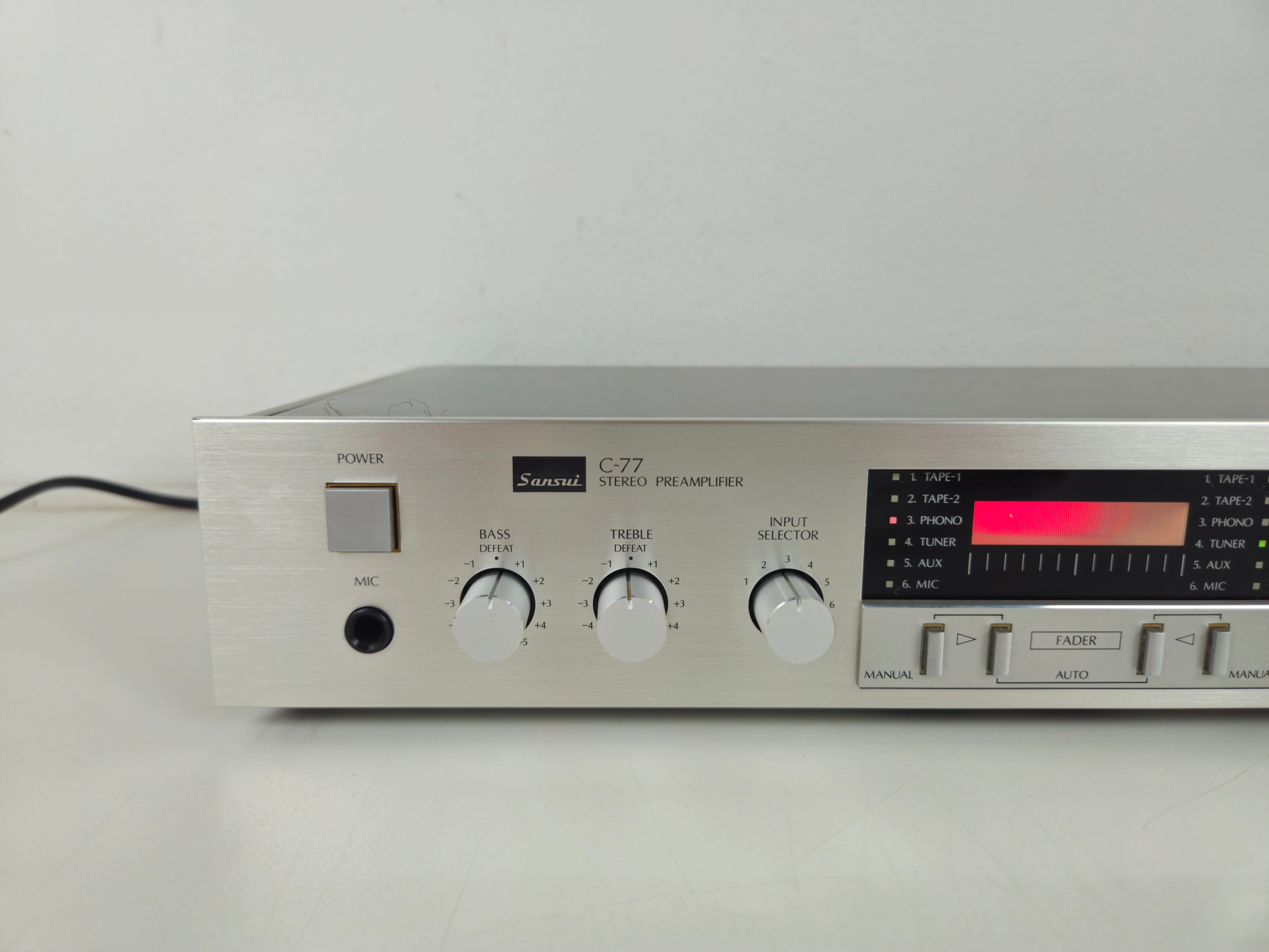 Sansui - C-77 - Stereo Pre Amplifier - Mint condition
