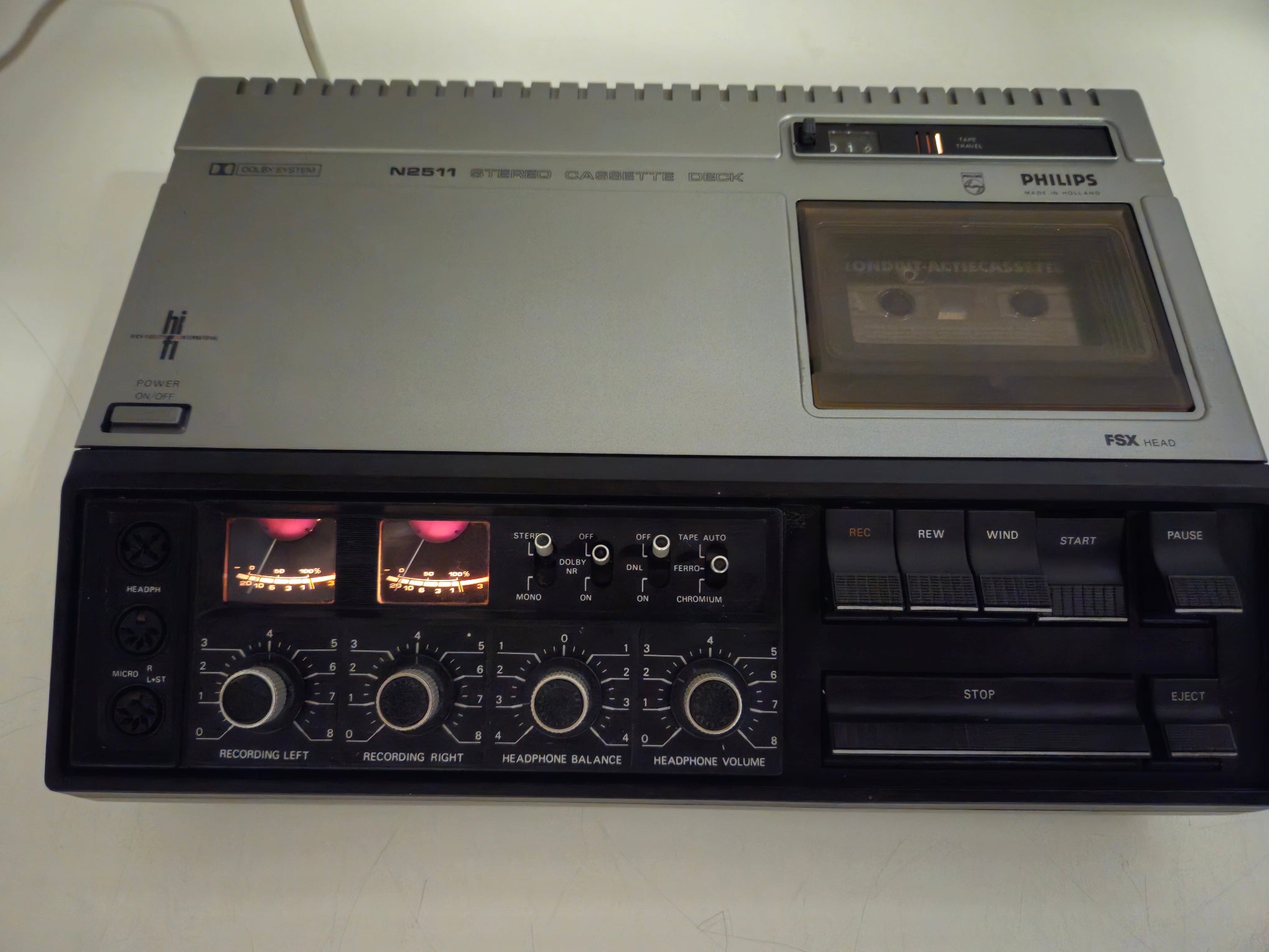 Philips - N2511 - Stereo Cassette Deck - New Belts