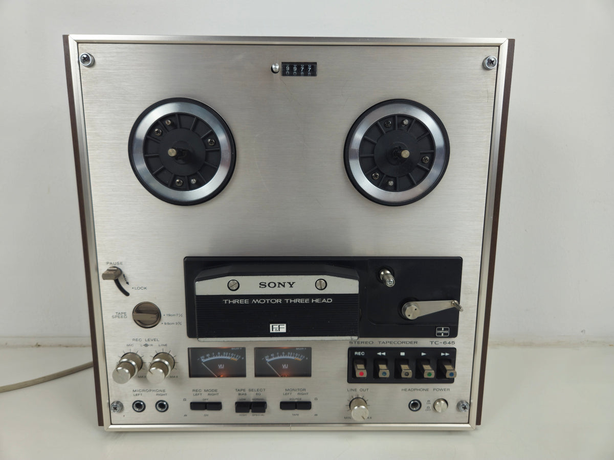 Sony - TC-645 - Stereo Tapecorder - New belts